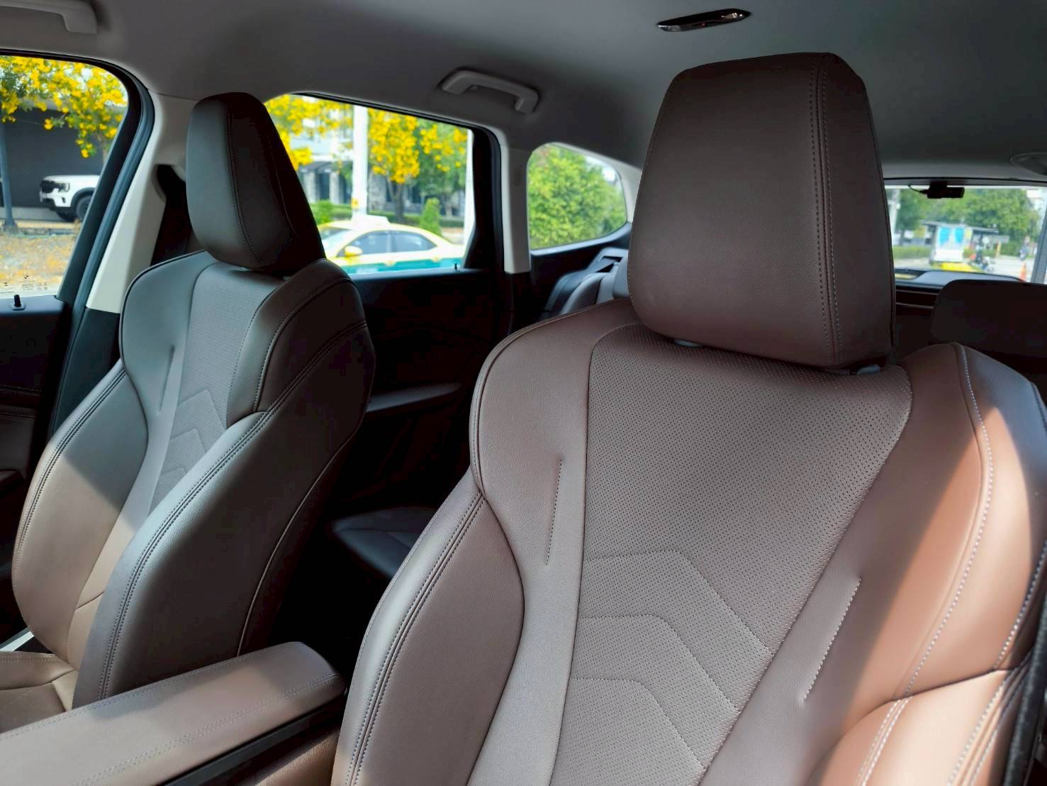 2023 BMW X1 U11 สีดำ (รูปที่ 12)