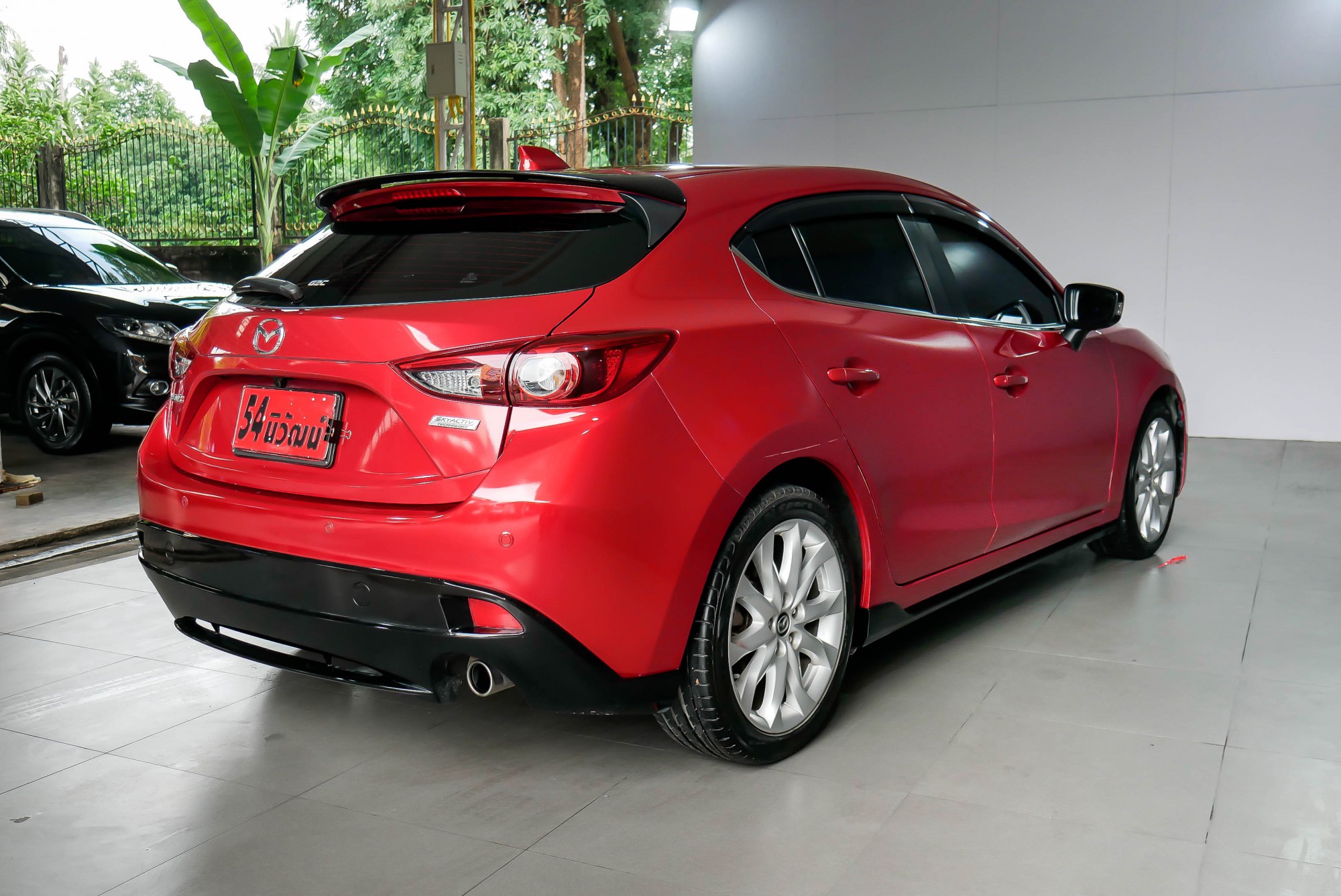 MAZDA 3 SKYACTIV 2.0 S SPORT AT ปี 2014 สีแดง