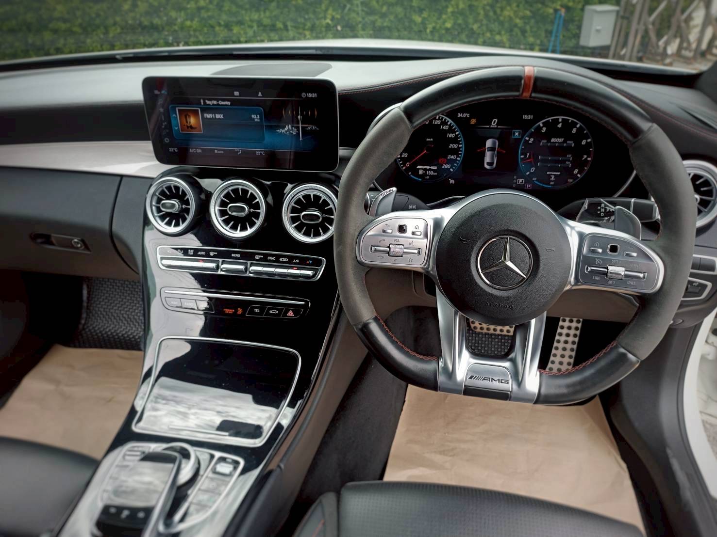 2022 Mercedes-Benz C-Class Coupe C43 AMG สีขาว (รูปที่ 8)