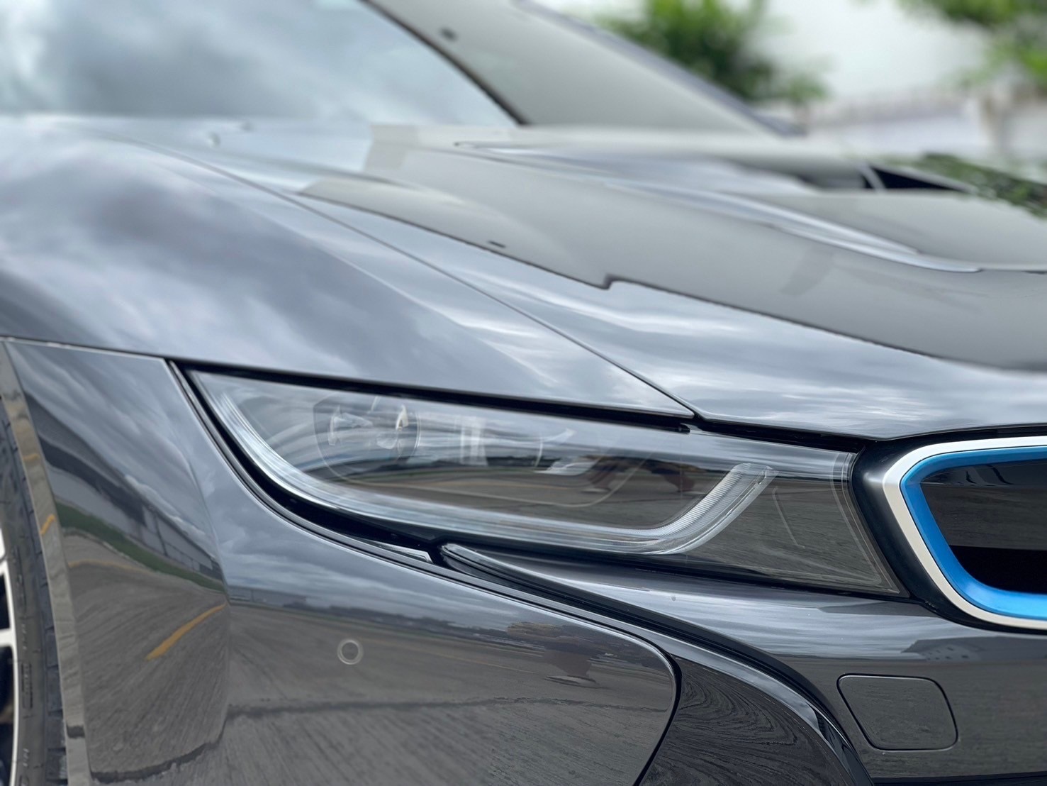 2014 BMW i8 สีเทา (รูปที่ 15)