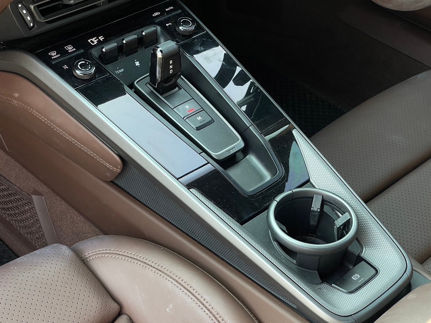 2021 Porsche CARRERA 4s 992 สีดำ (รูปที่ 20)