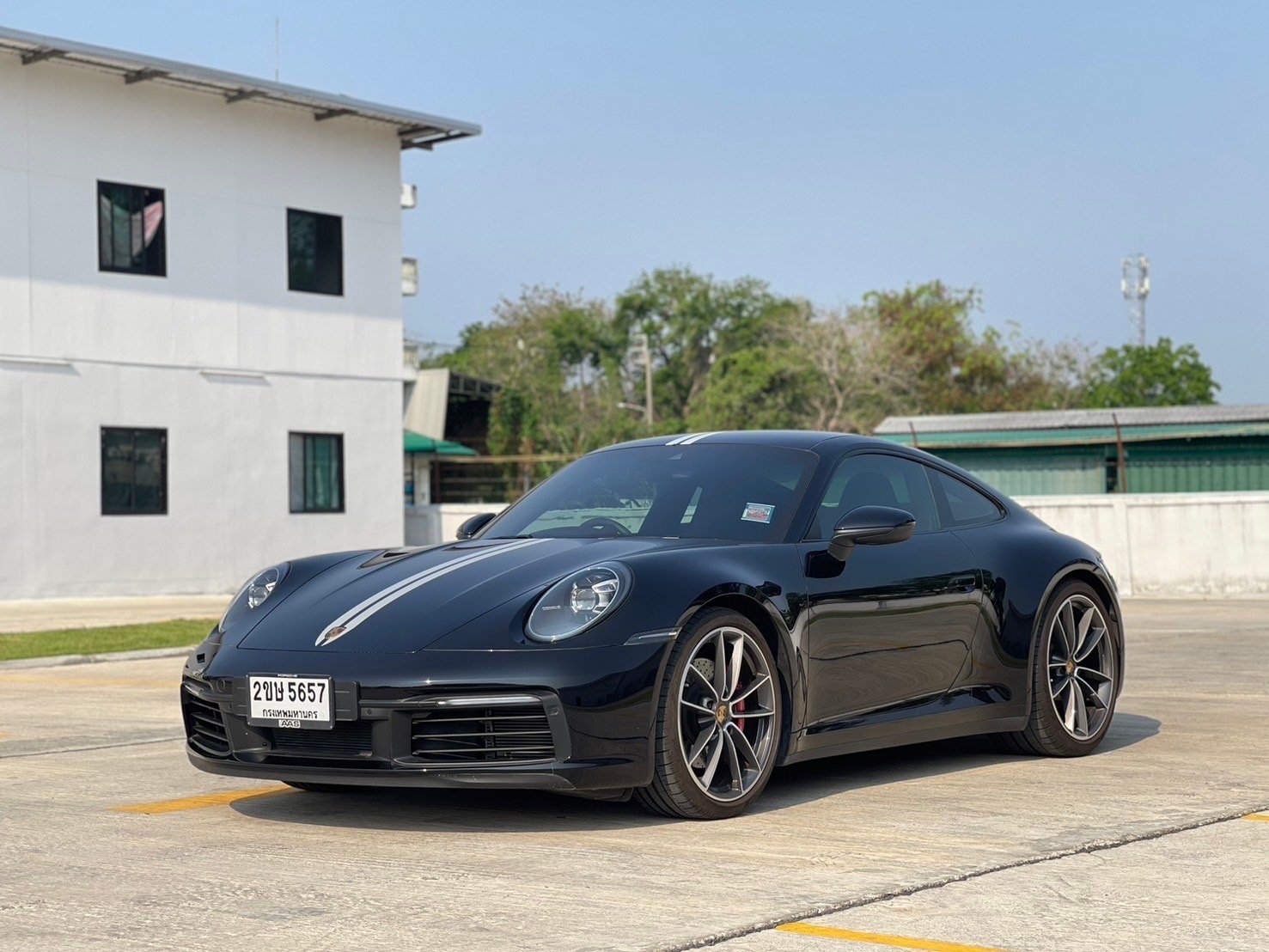 2021 Porsche CARRERA 4s 992 สีดำ (รูปที่ 4)