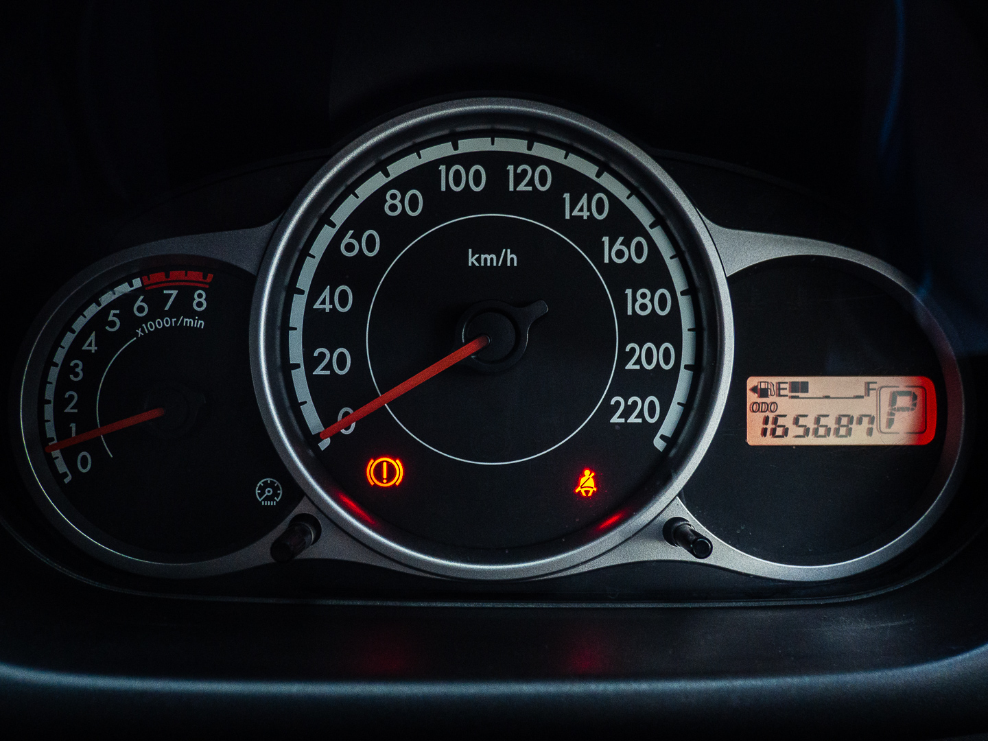 2014 Mazda 2 Sports (5 ประตู) สีแดง (รูปที่ 13)
