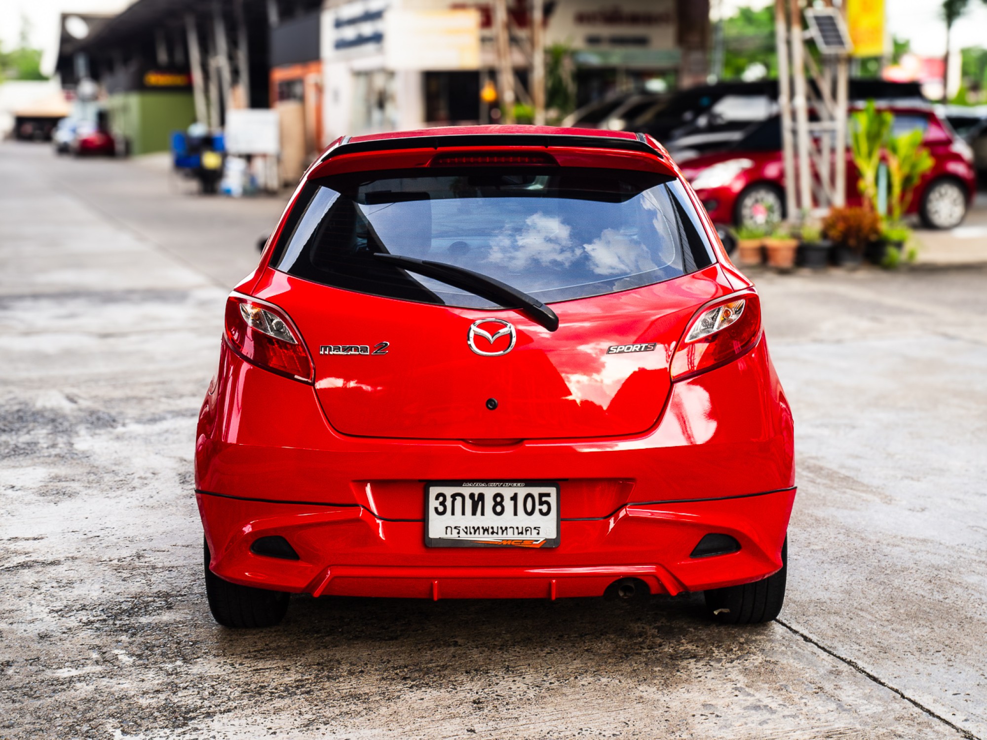 2014 Mazda 2 Sports (5 ประตู) สีแดง (รูปที่ 6)