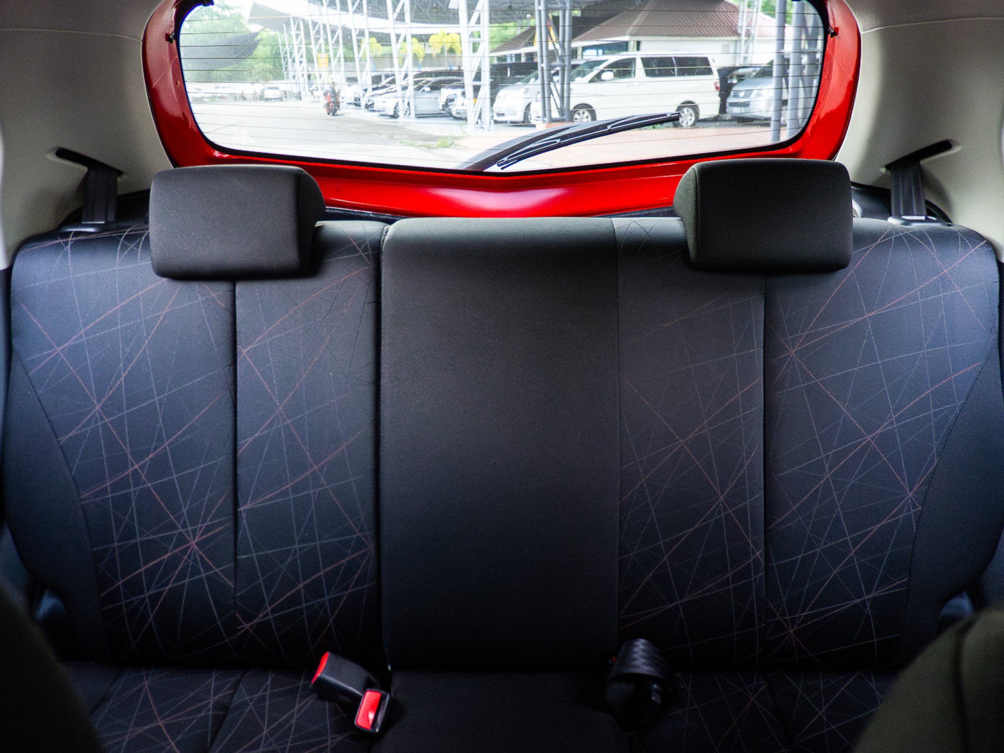 2014 Mazda 2 Sports (5 ประตู) สีแดง (รูปที่ 11)