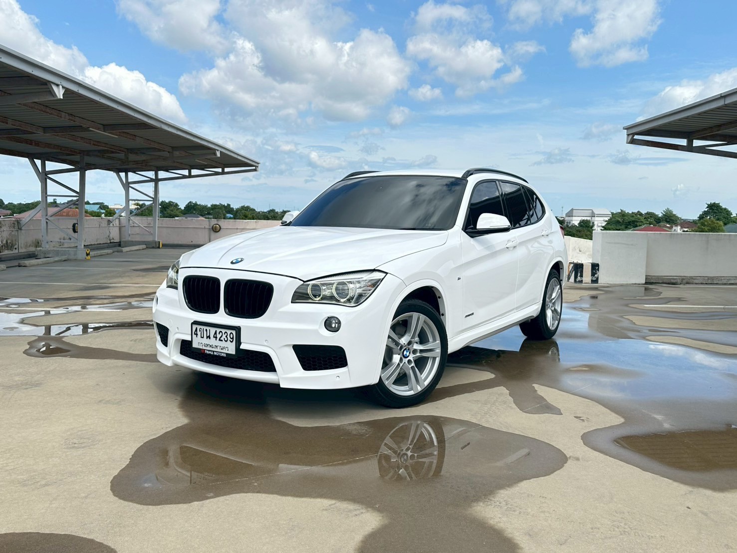 2016 BMW X1 E84 สีขาว (รูปที่ 2)