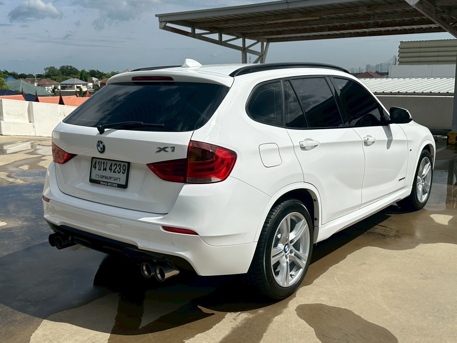 2016 BMW X1 E84 สีขาว (รูปที่ 7)
