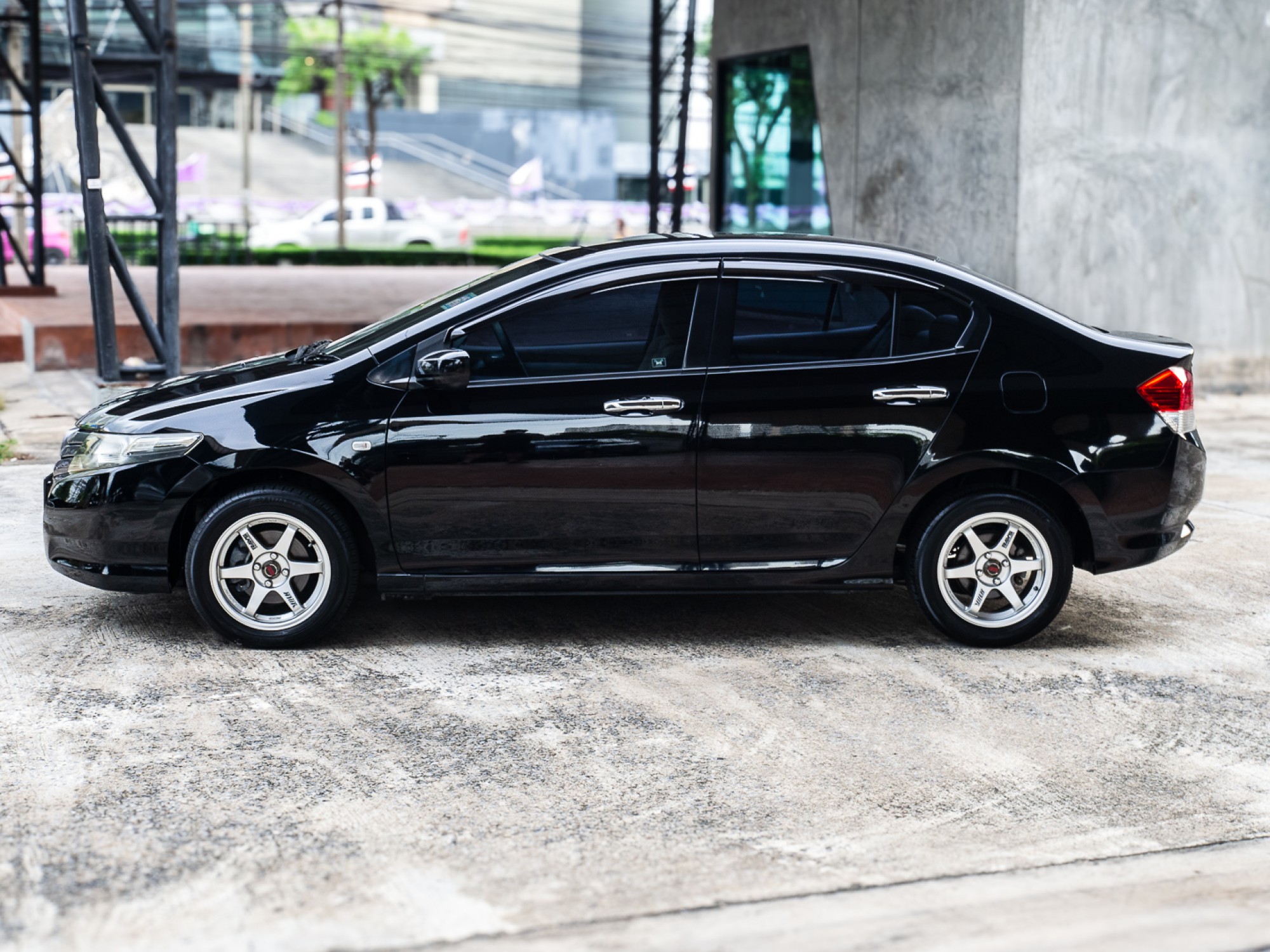 2009 Honda City สีดำ (รูปที่ 4)