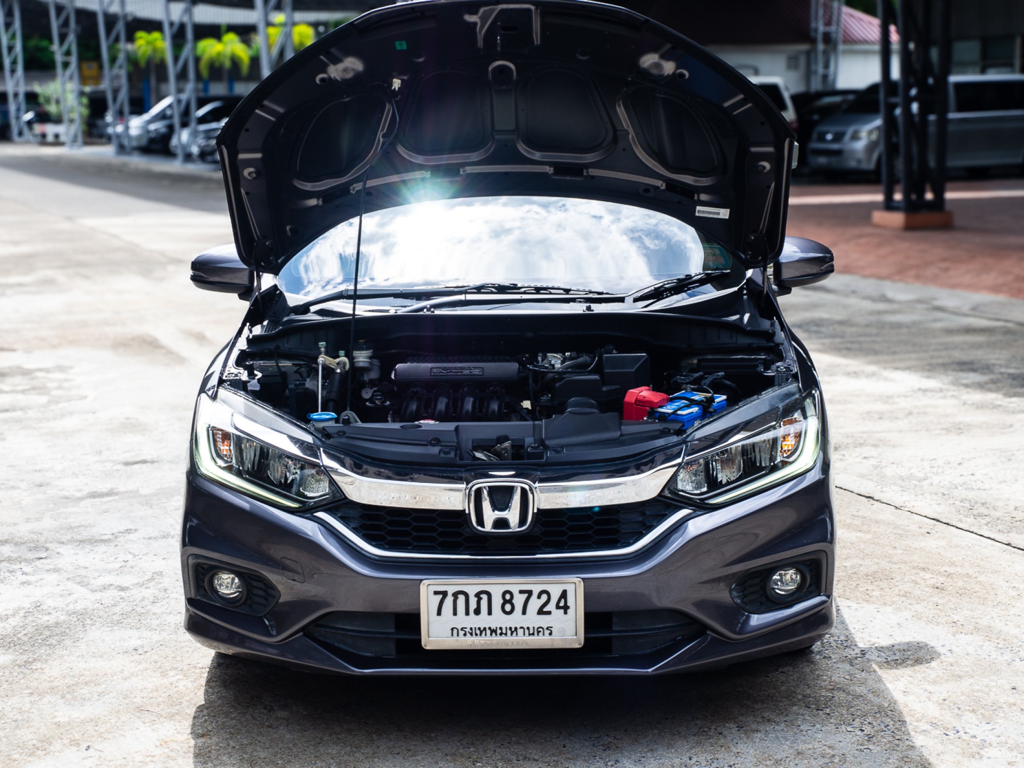 2018 Honda City สีเทา (รูปที่ 18)