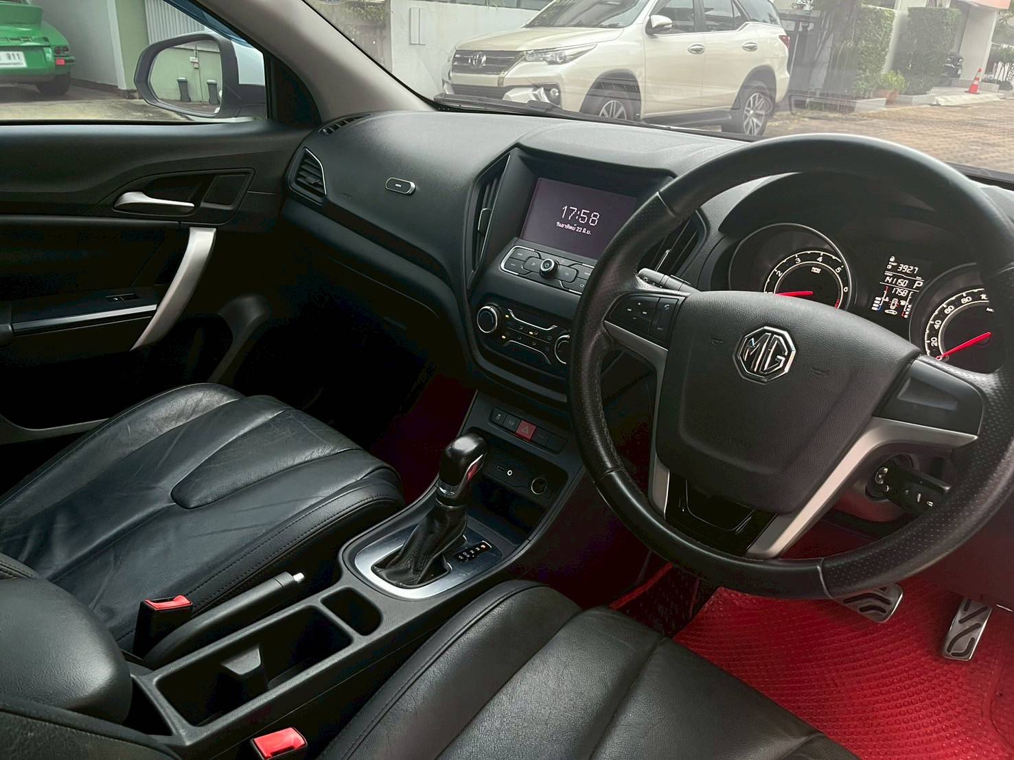 MG5 1.5 X TURBO ปี 2017 สีขาว รุ่นท๊อปสุด+ซันรูฟ มือ1 (รูปที่ 5)