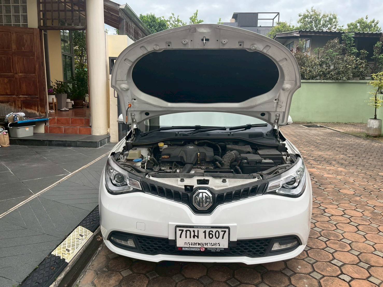 MG5 1.5 X TURBO ปี 2017 สีขาว รุ่นท๊อปสุด+ซันรูฟ มือ1 (รูปที่ 9)