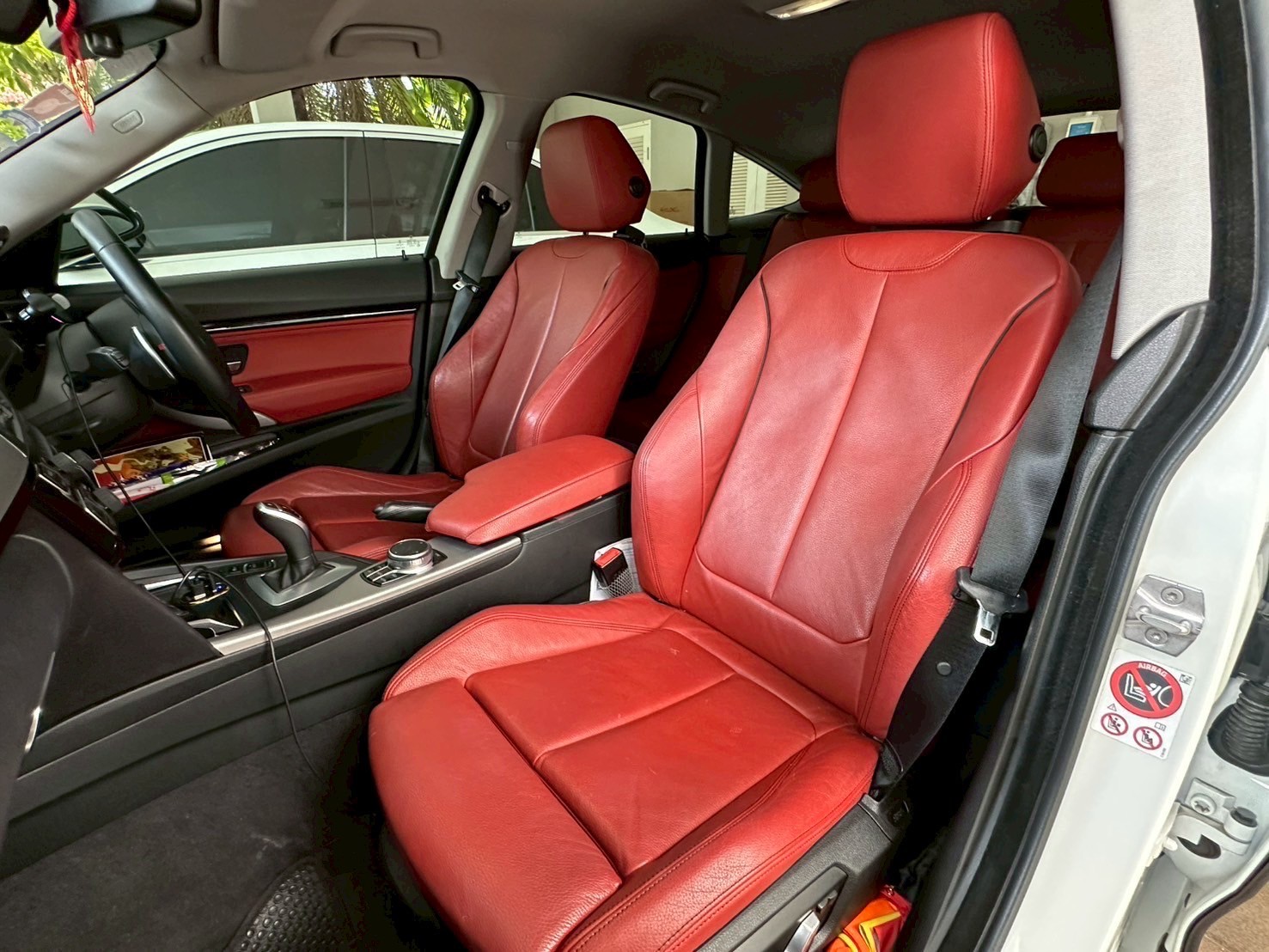 2017 BMW 3 Series F34 Gran Turismo 320d สีขาว (รูปที่ 7)