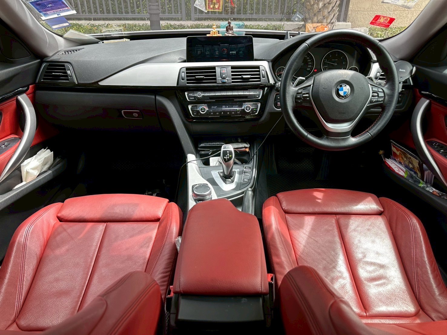 2017 BMW 3 Series F34 Gran Turismo 320d สีขาว (รูปที่ 12)