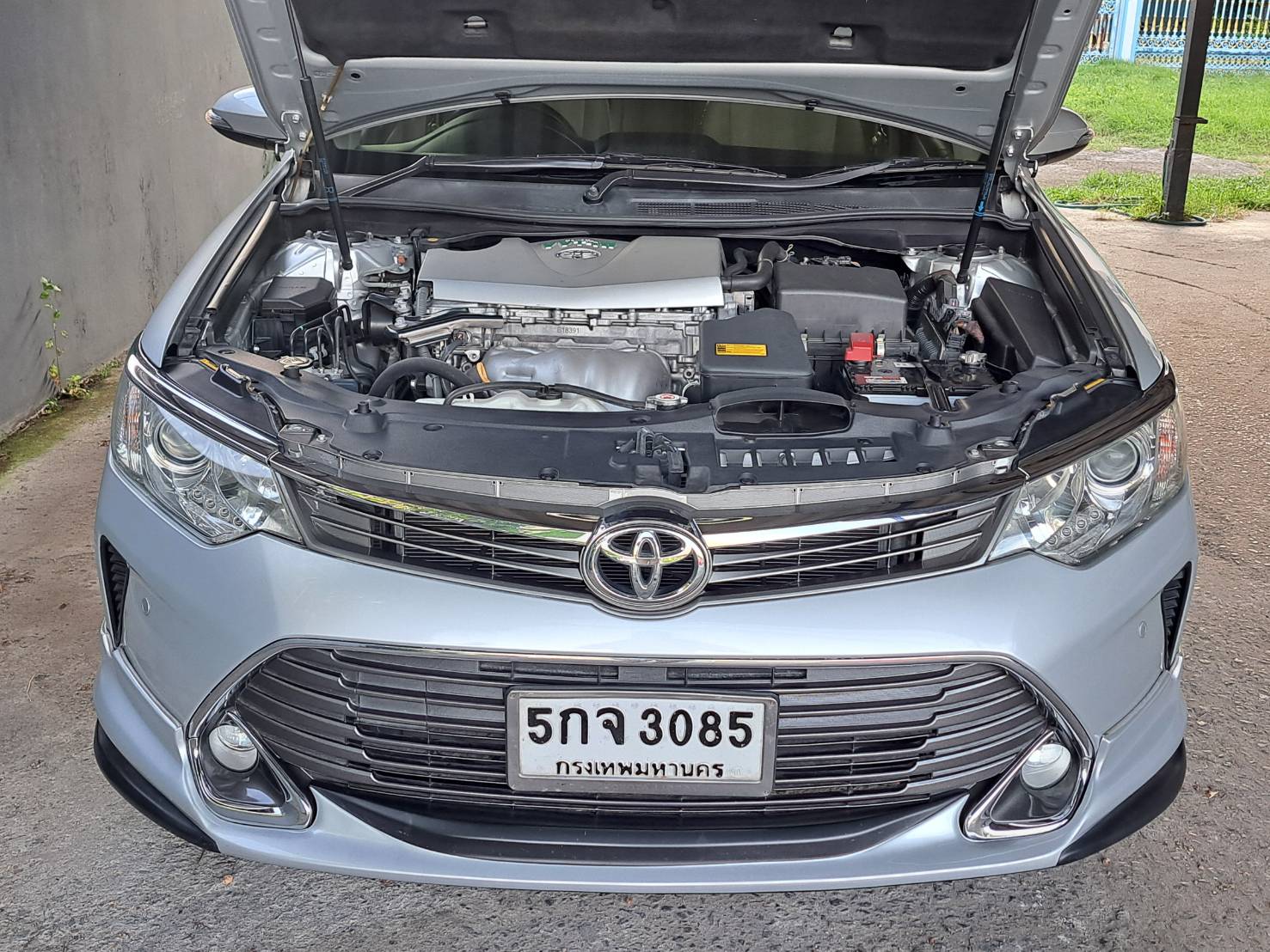 TOYOTA CAMRY 2.0G ปี2016 ไมล์น้อย85,000 KM.มือเดียว ประวัติดีเข้าTOYOTAตลอด (รูปที่ 13)