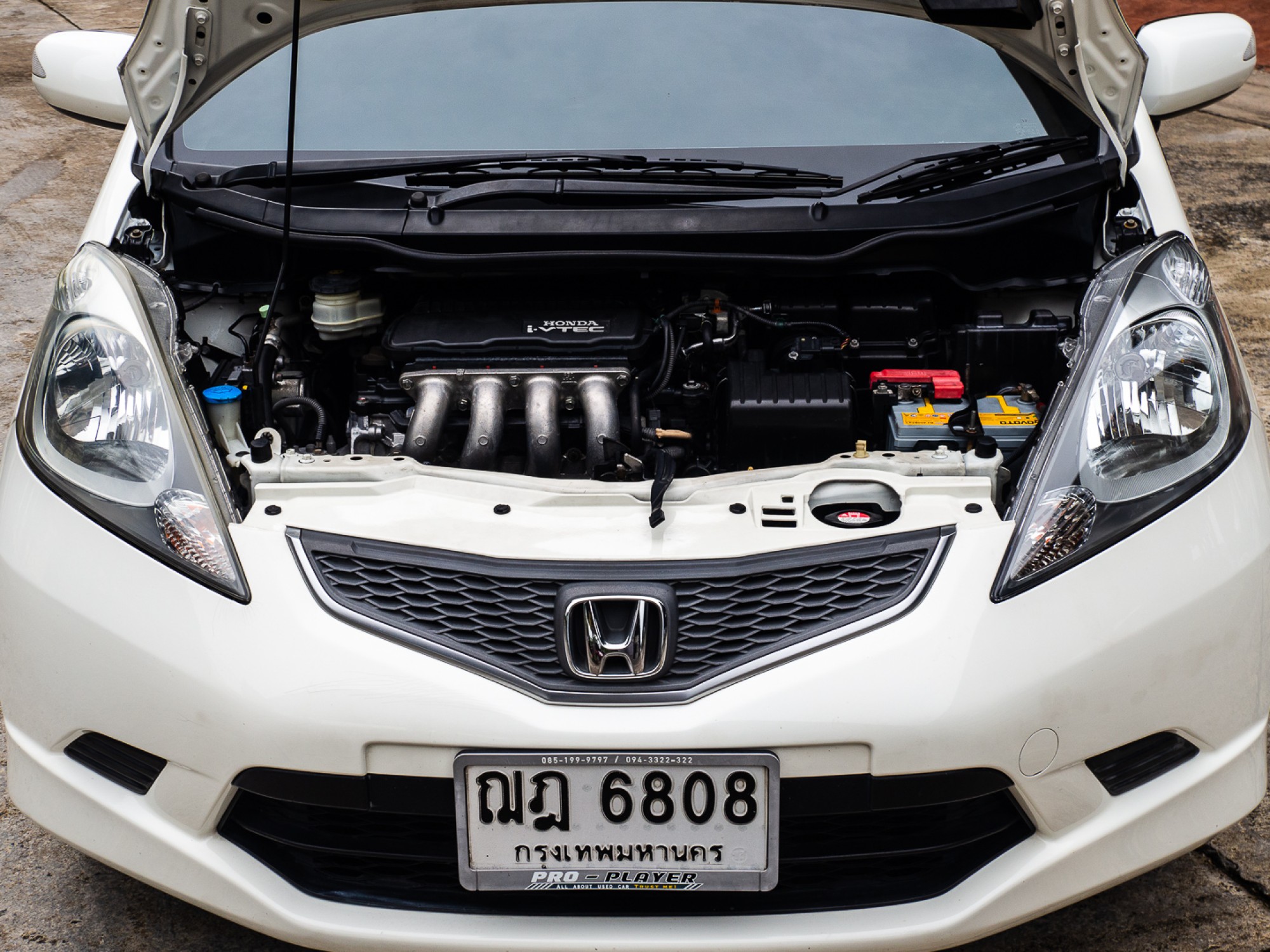 2008 Honda Jazz GE สีขาว (รูปที่ 19)