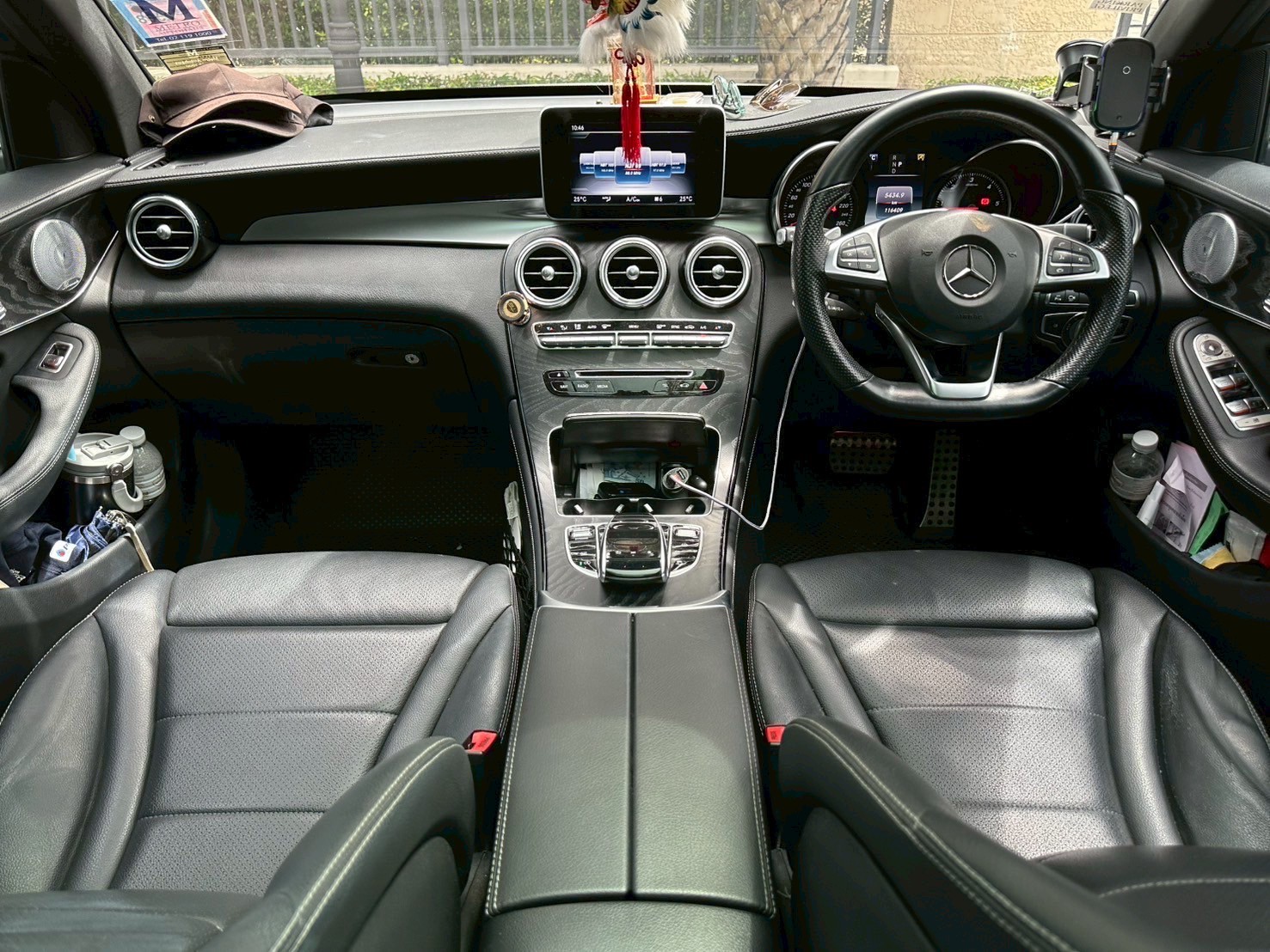 2019 Mercedes-Benz GLC-Class GLC 250 d สีขาว (รูปที่ 10)