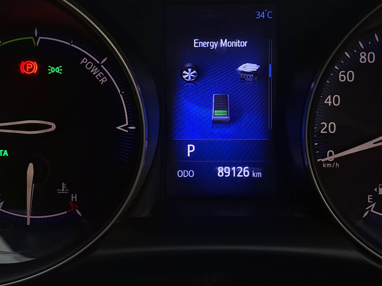 TOYOTA CHR 1.8 HV HI ท็อปสุด HYBRID ไมล์น้อย89,000 มือเดียว (รูปที่ 5)