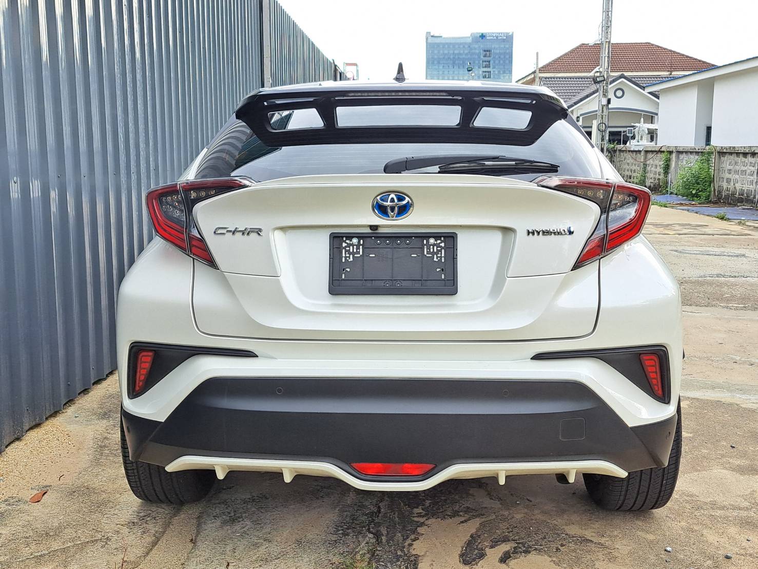 TOYOTA CHR 1.8 HV HI ท็อปสุด HYBRID ไมล์น้อย89,000 มือเดียว (รูปที่ 12)