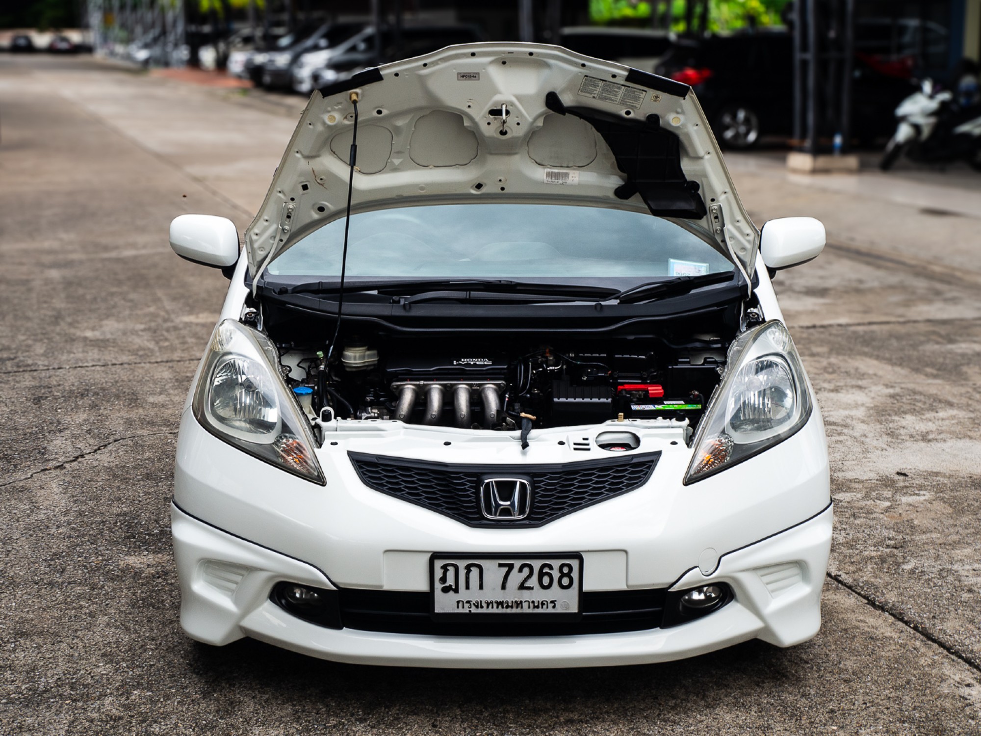 2008 Honda Jazz GE สีขาว (รูปที่ 19)