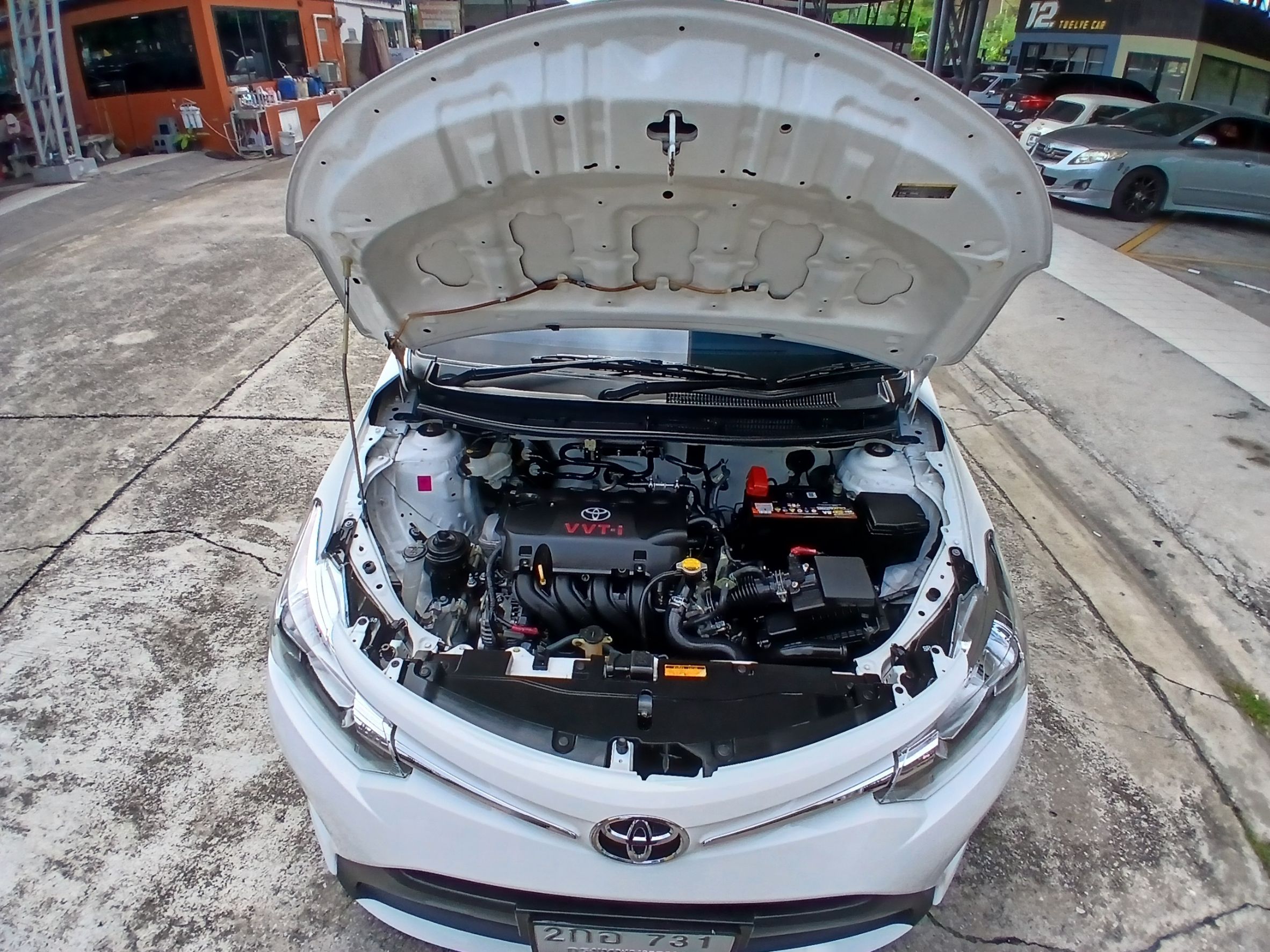 2014 Toyota Vios สีขาว (รูปที่ 15)