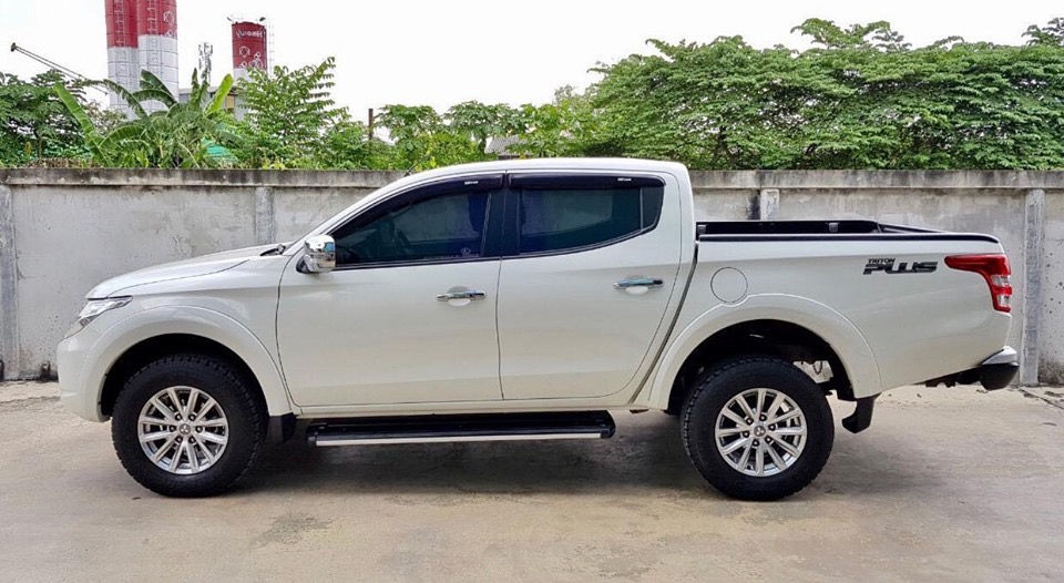 Mitsubishi Triton Double cab ปี 2014 สีขาว (รูปที่ 5)