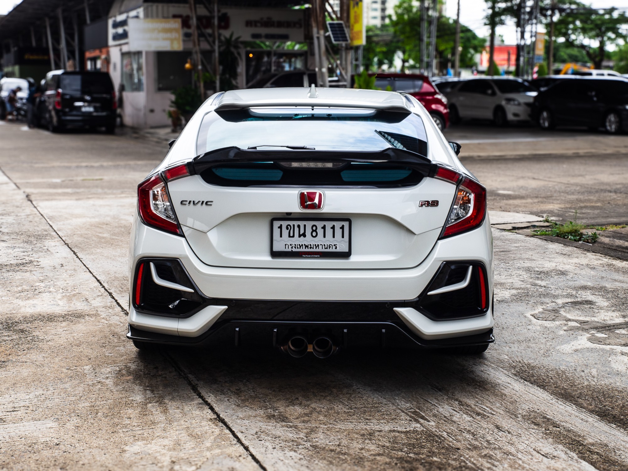2021 Honda Civic Type R สีขาว (รูปที่ 6)