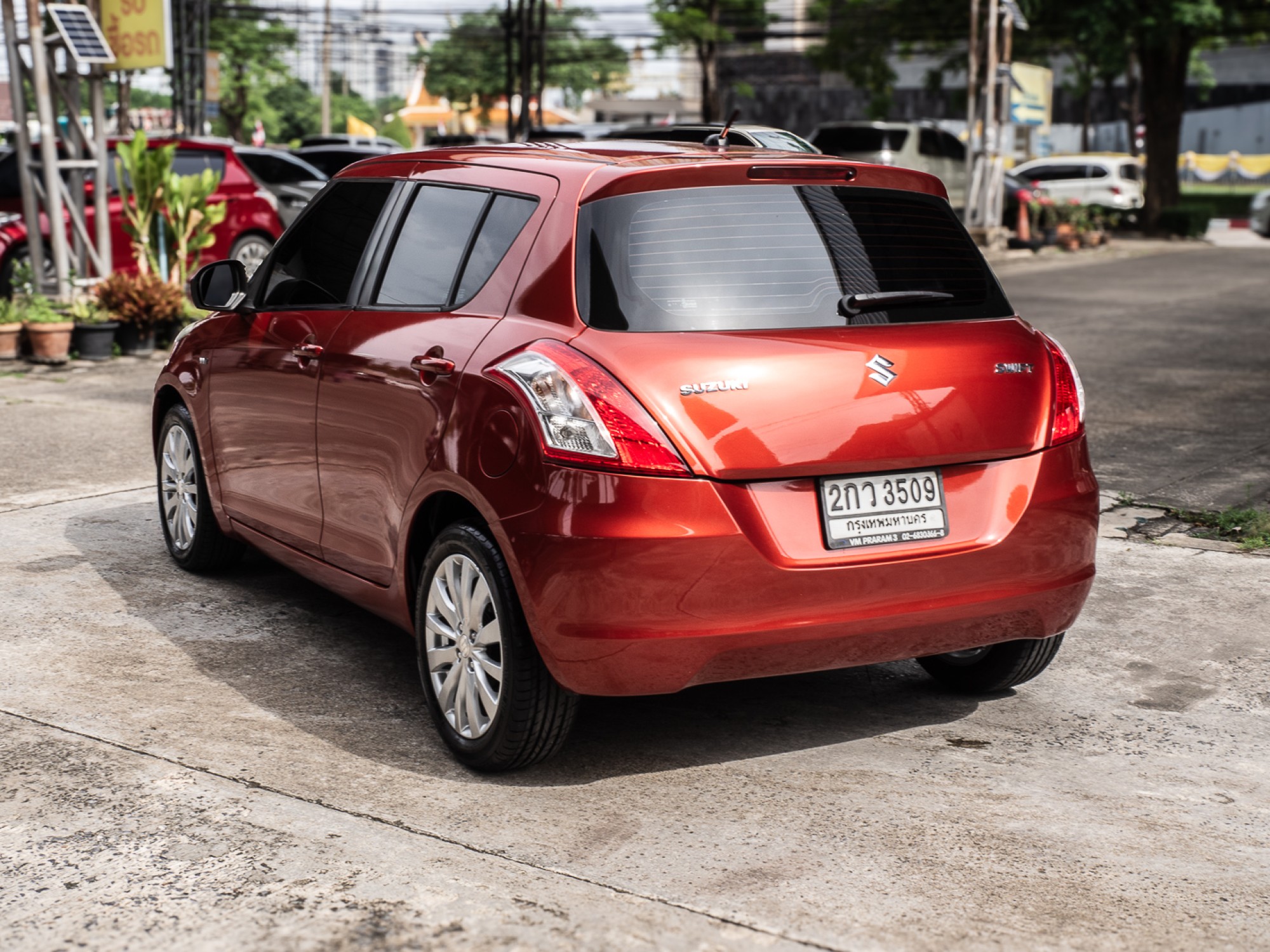 2013 Suzuki Swift สีส้ม (รูปที่ 5)