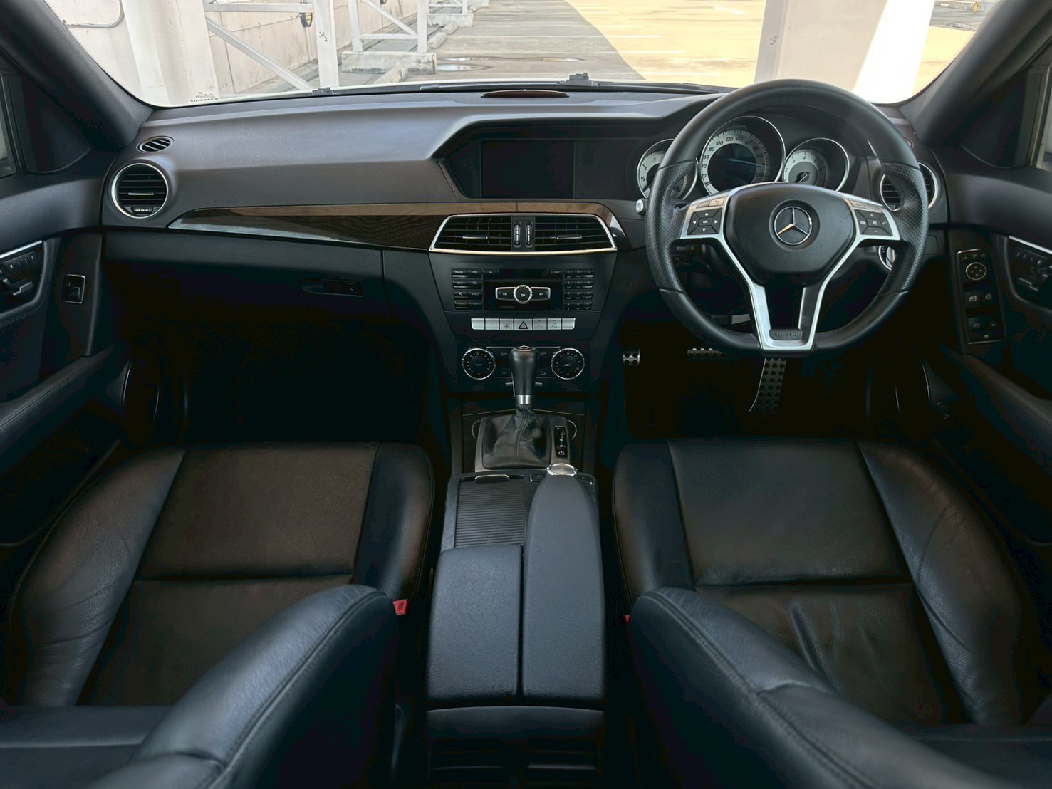 Mercedes-Benz C-Class W204 C250 สีขาว (รูปที่ 14)