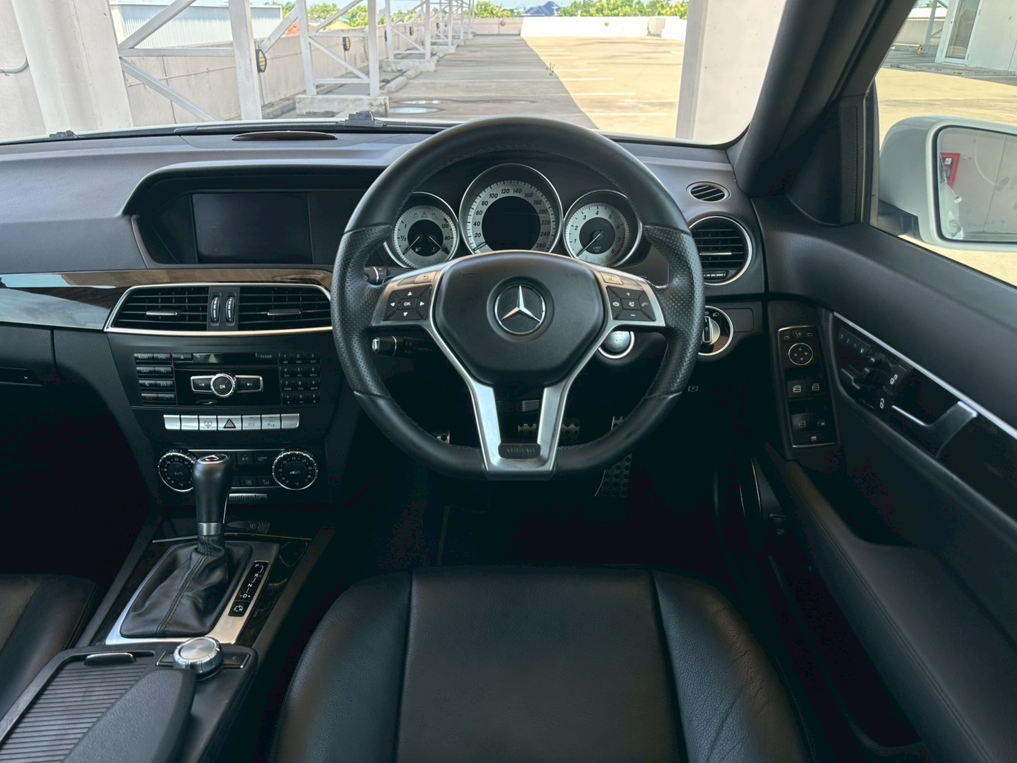 Mercedes-Benz C-Class W204 C250 สีขาว (รูปที่ 13)
