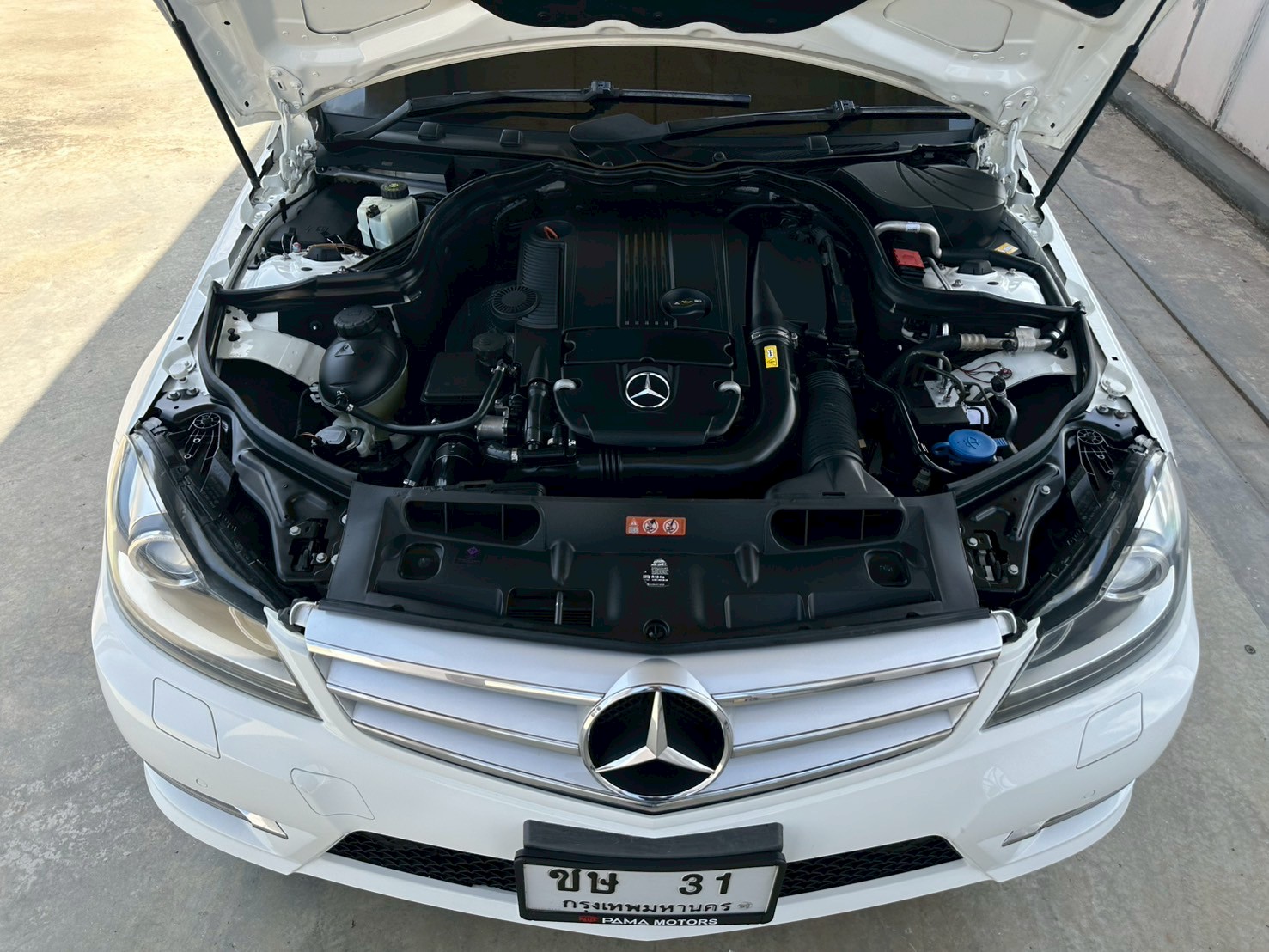 Mercedes-Benz C-Class W204 C250 สีขาว (รูปที่ 19)