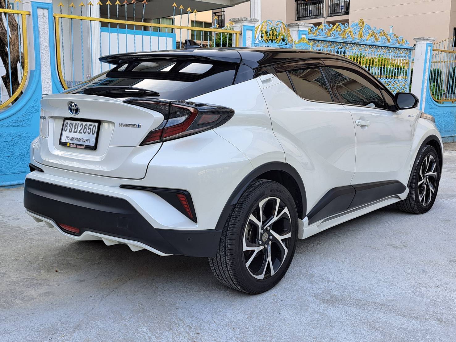 TOYOTA CHR 1.8HV HI HIBRIDท็อปสุด ไมล์น้อย89,000 มือเดียว ประหยัดมาก (รูปที่ 3)