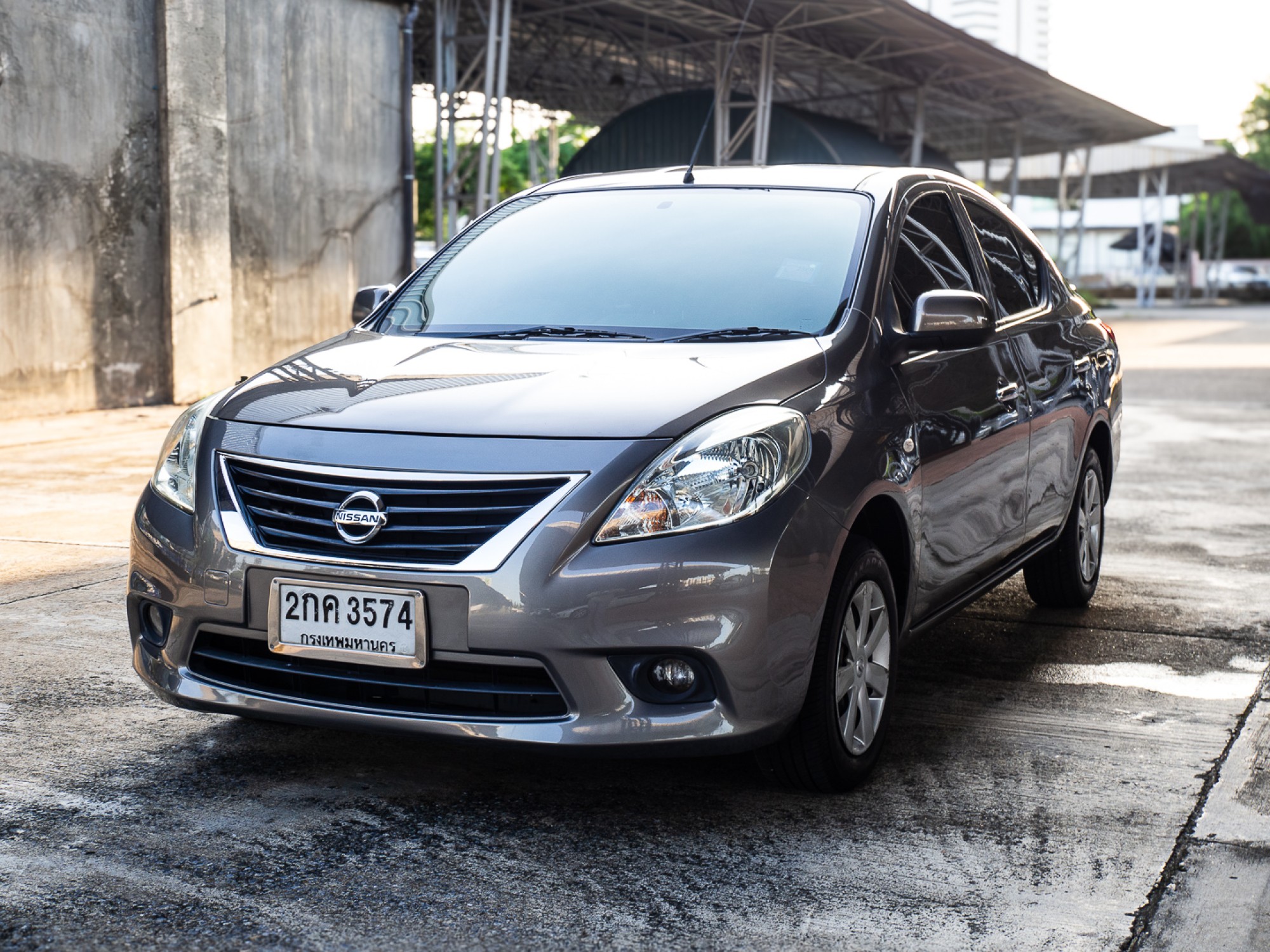 2013 Nissan Almera สีน้ำตาล (รูปที่ 4)
