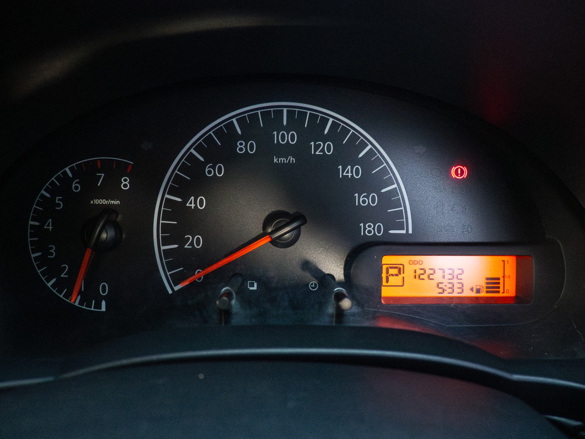 2013 Nissan Almera สีน้ำตาล (รูปที่ 11)