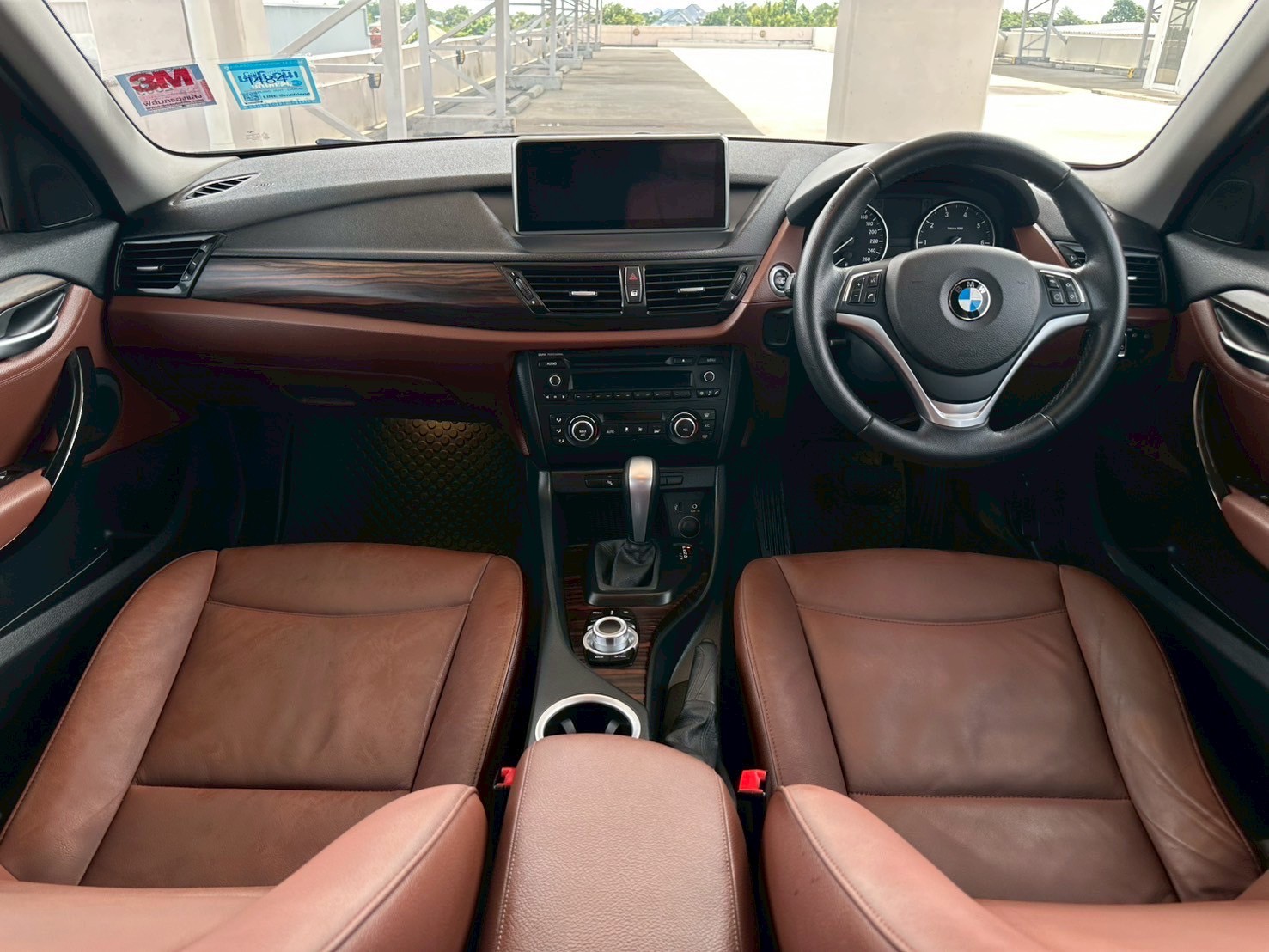2014 BMW X1 E84 สีดำ (รูปที่ 14)