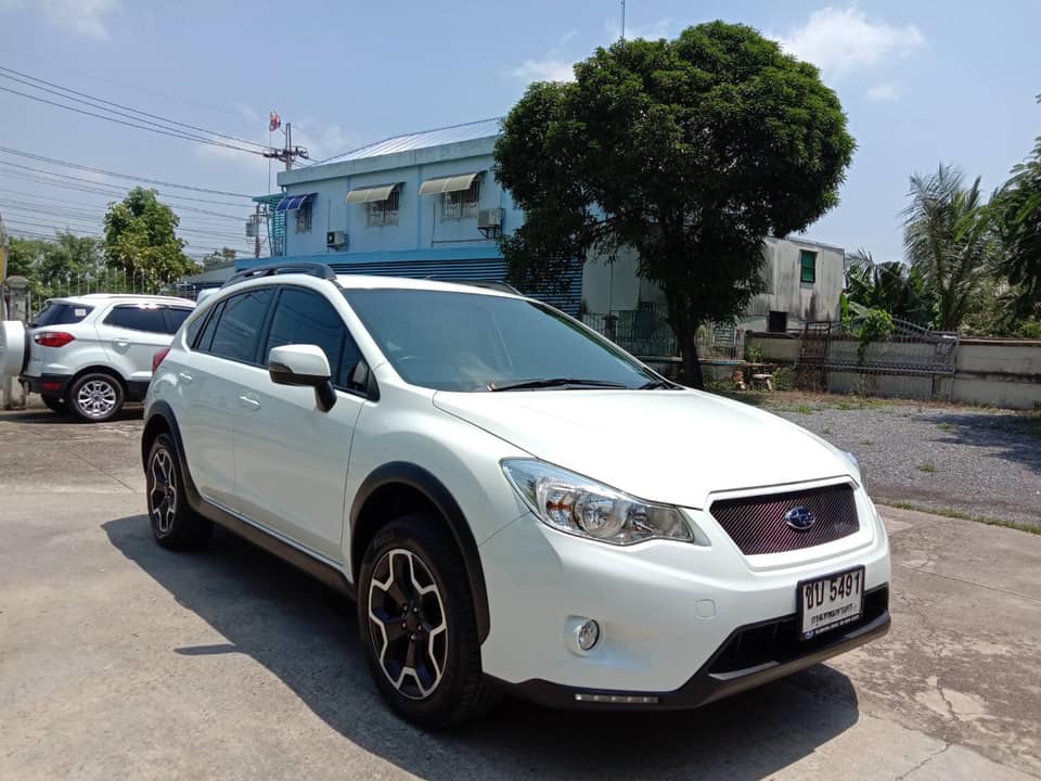Subaru XV ปี 2015 สีขาว (รูปที่ 3)