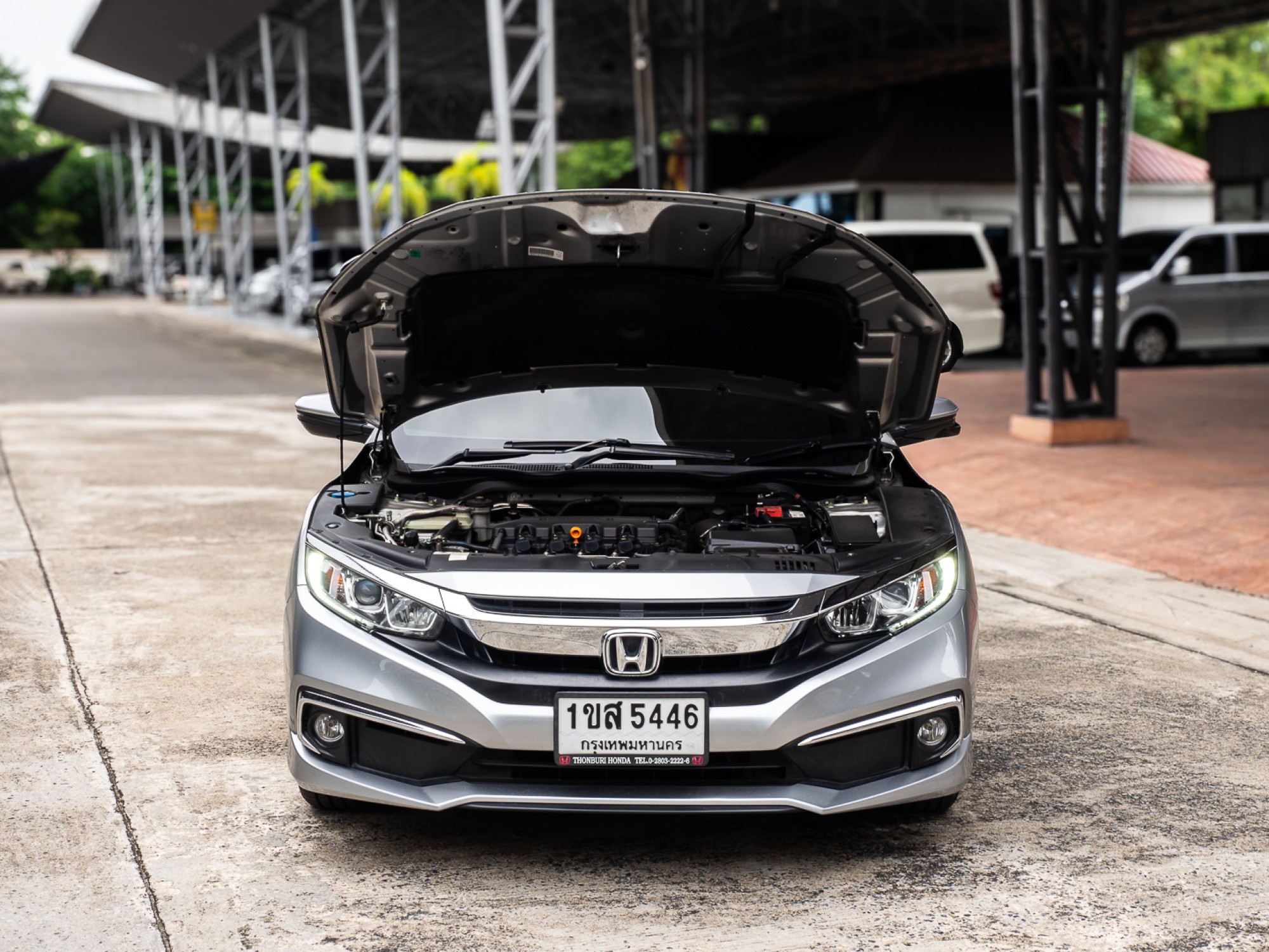 2021 Honda Civic สีเงิน (รูปที่ 20)