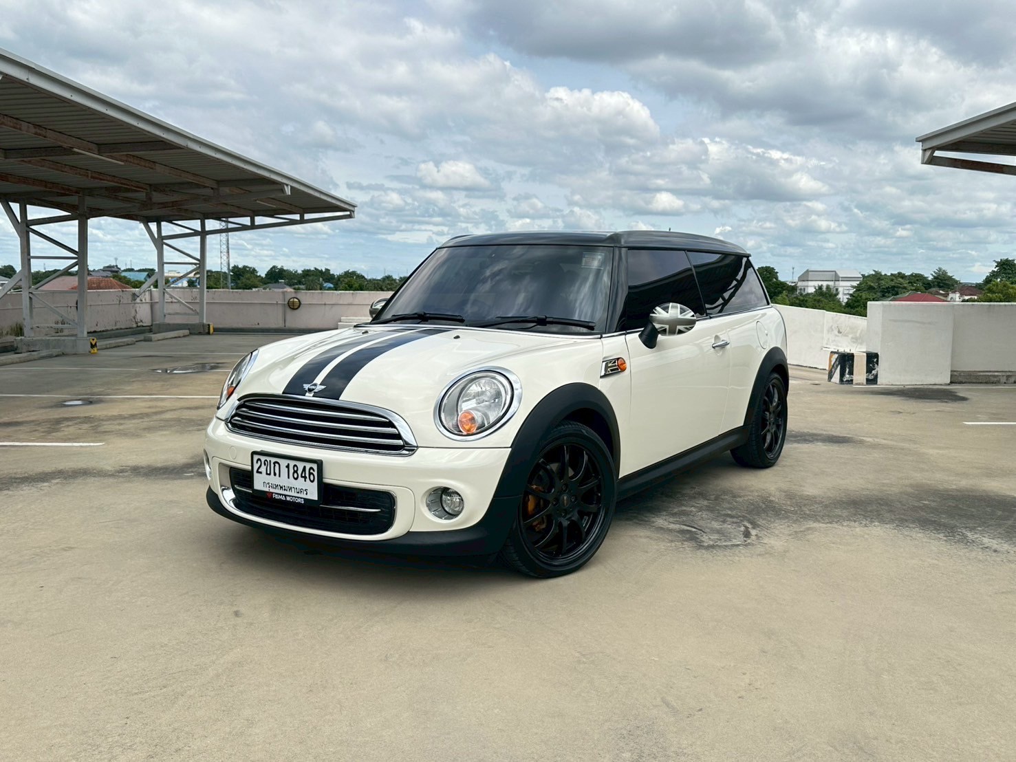 2013 Mini Clubman R55 สีขาว (รูปที่ 2)