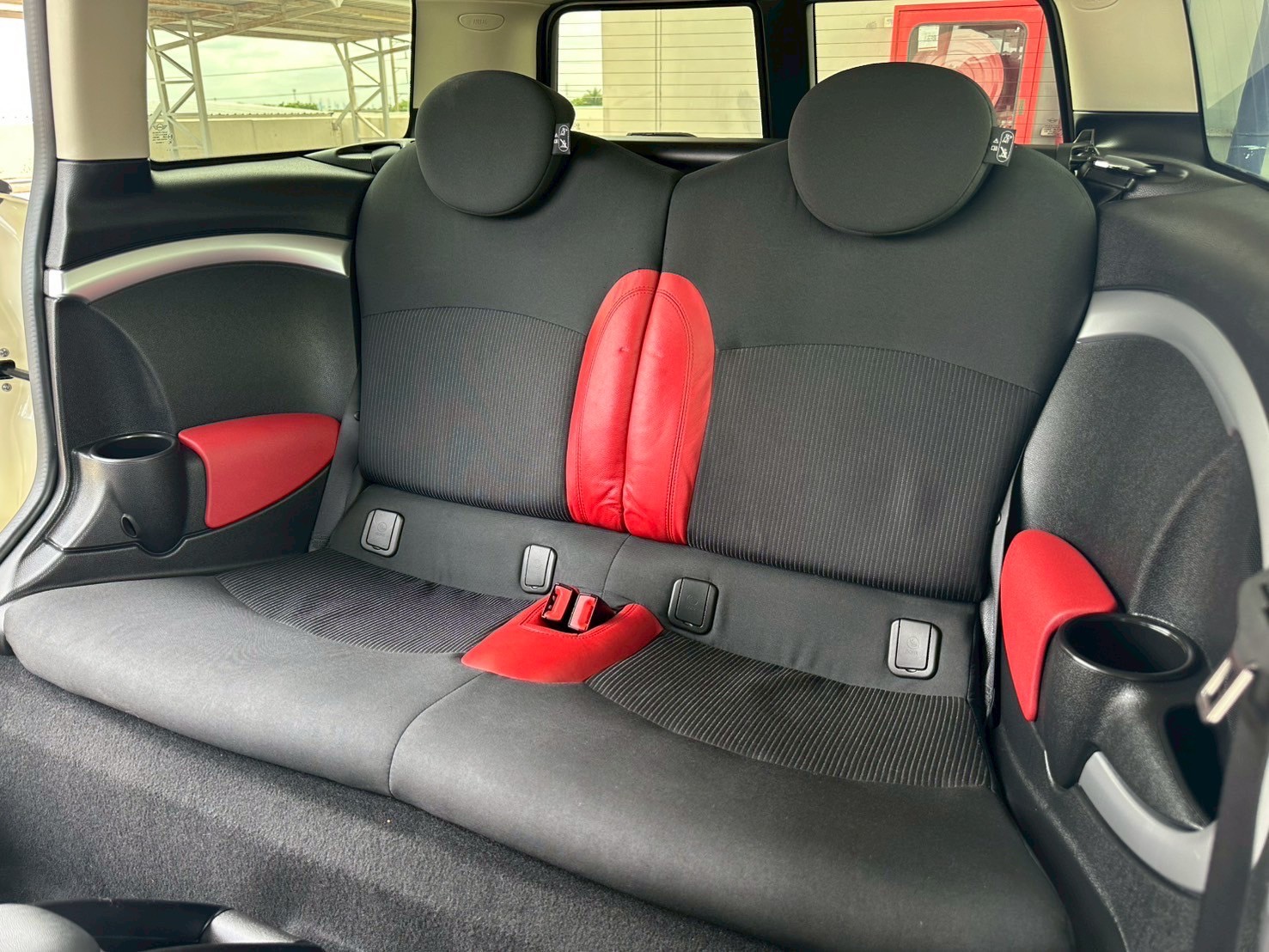 2013 Mini Clubman R55 สีขาว (รูปที่ 17)