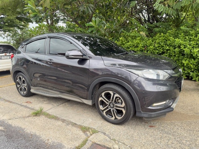 2016 Honda HR-V สีเทา (รูปที่ 2)