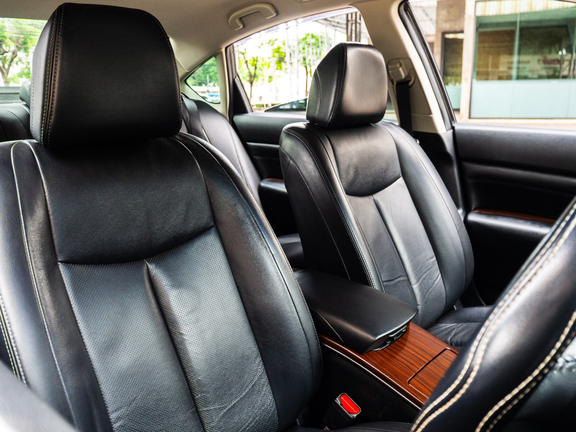 2011 Nissan Teana J32 สีขาว (รูปที่ 9)