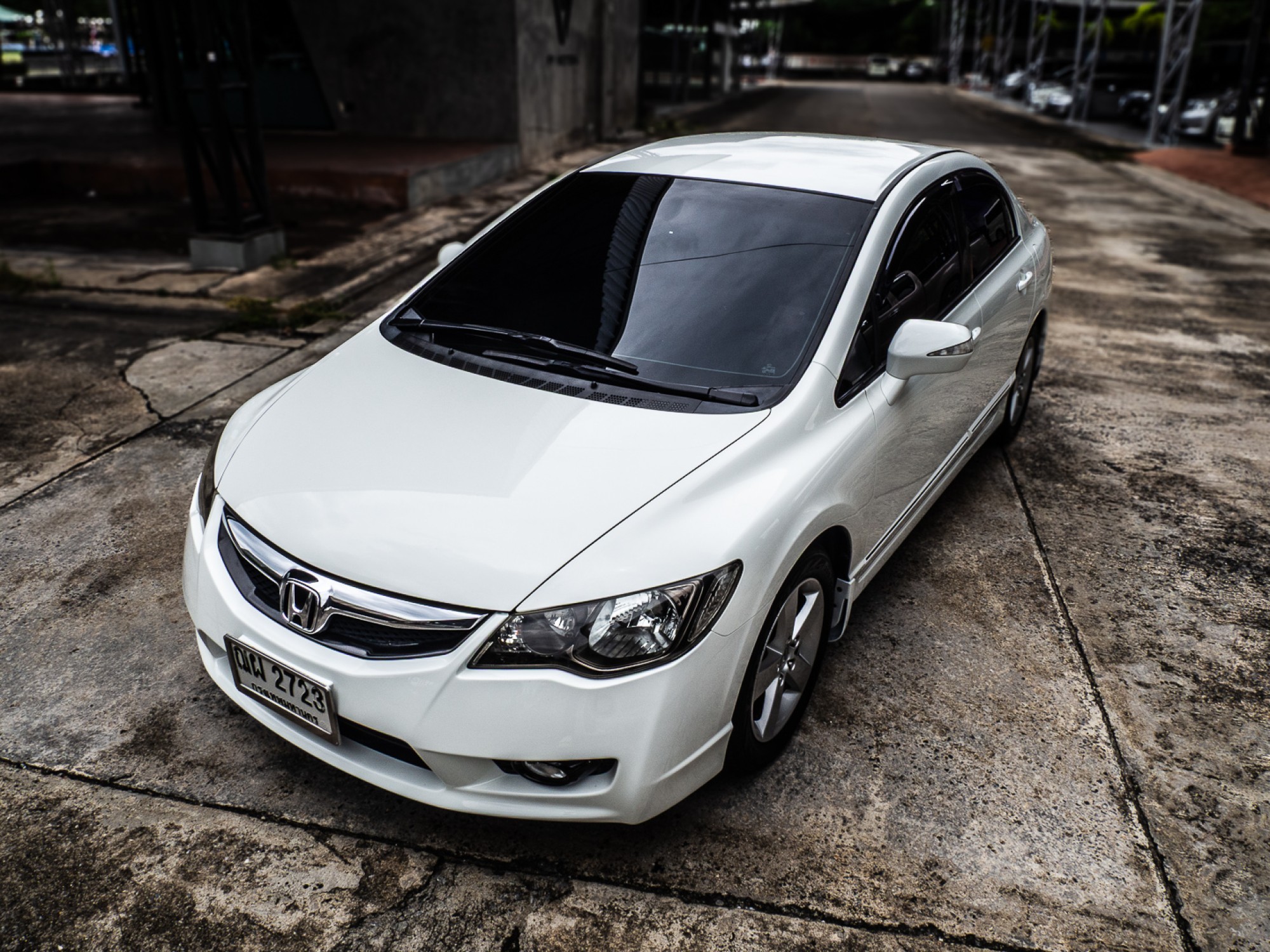 2009 Honda Civic FD สีขาว (รูปที่ 16)