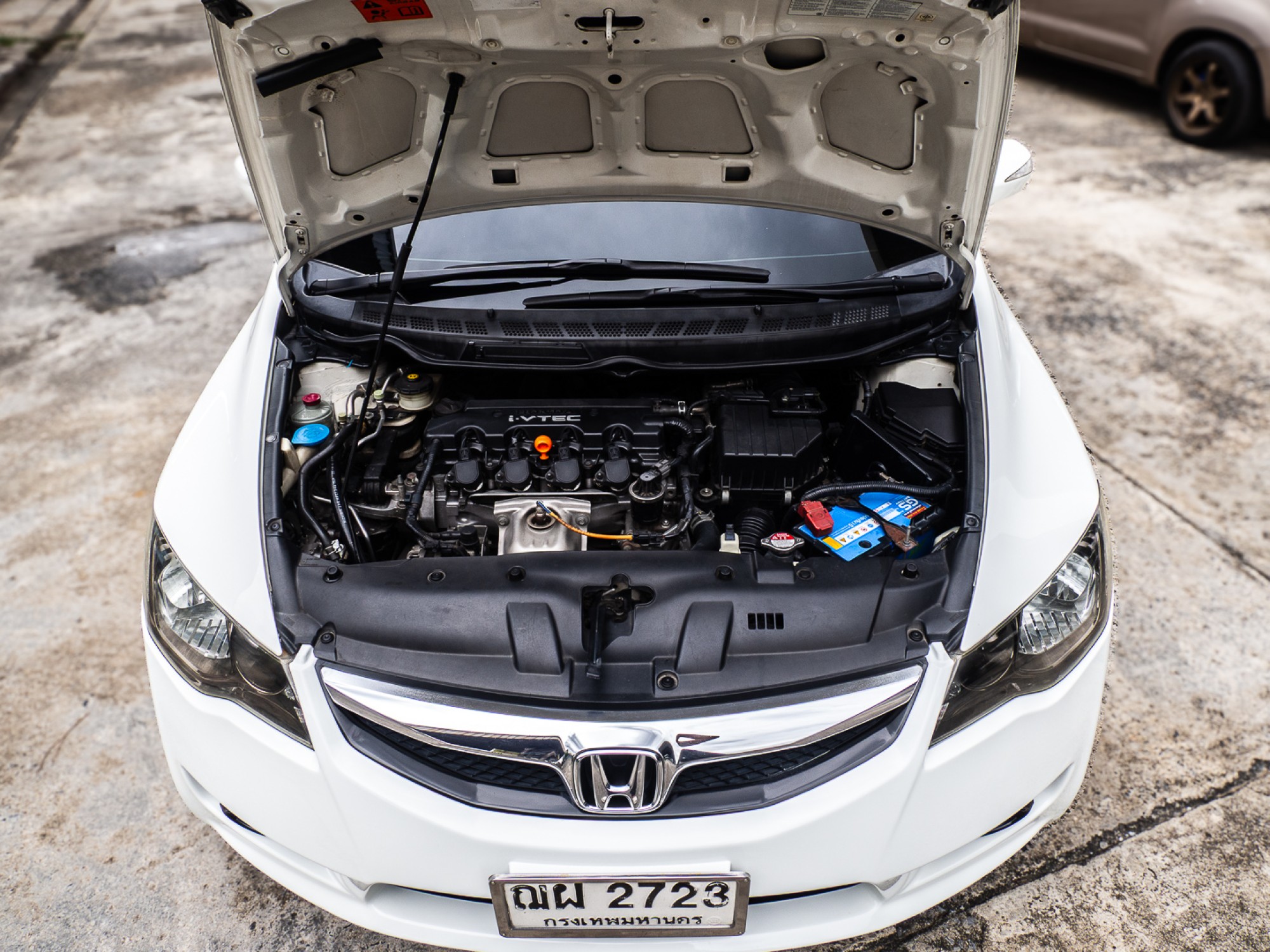 2009 Honda Civic FD สีขาว (รูปที่ 19)