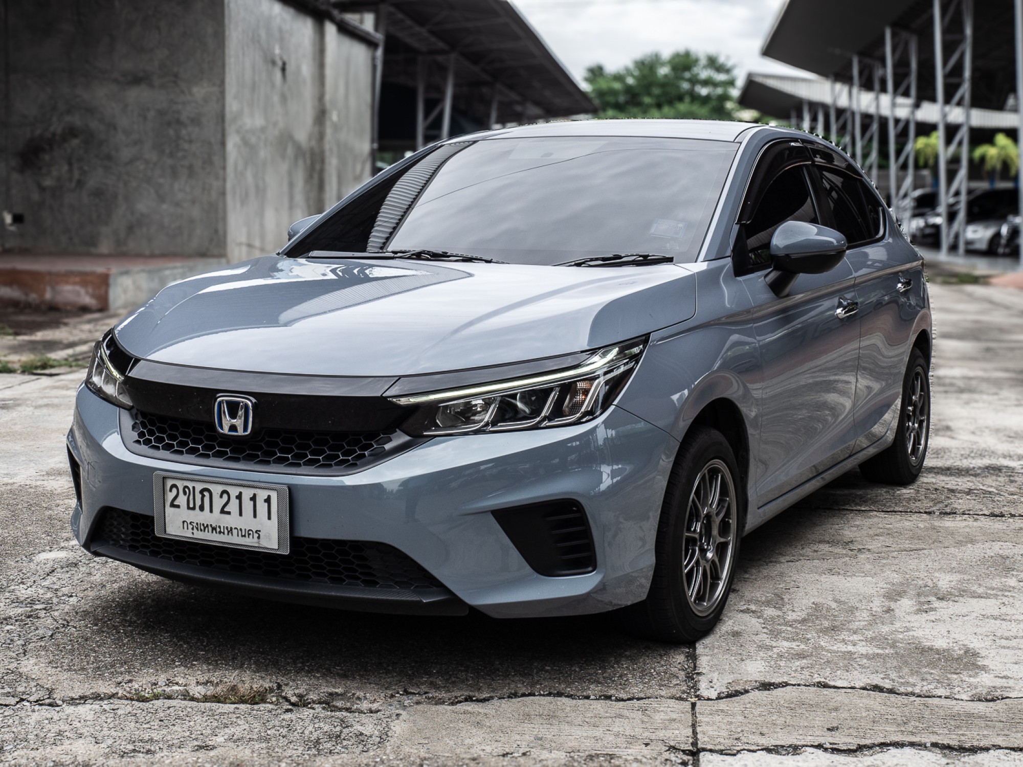 2022 Honda City Hatchback สีเทา (รูปที่ 3)
