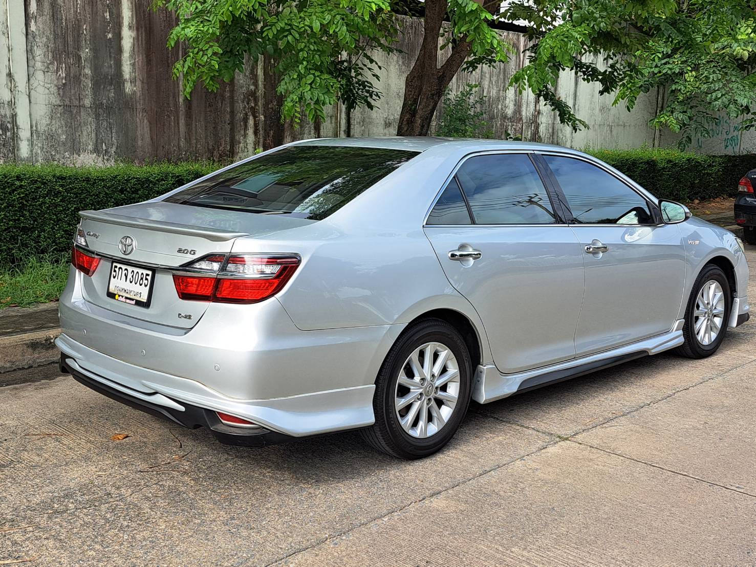 TOYOTA CAMRY 2.0G ปี2016แท้ MNCแล้ว ไมล์แท้85,000 Km. (รูปที่ 4)