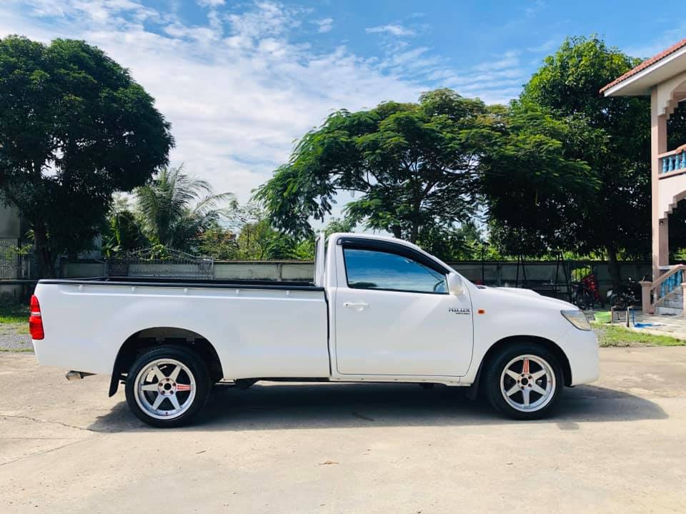 Toyota Hilux Vigo ตอนเดียว ปี 2015 สีขาว (รูปที่ 5)