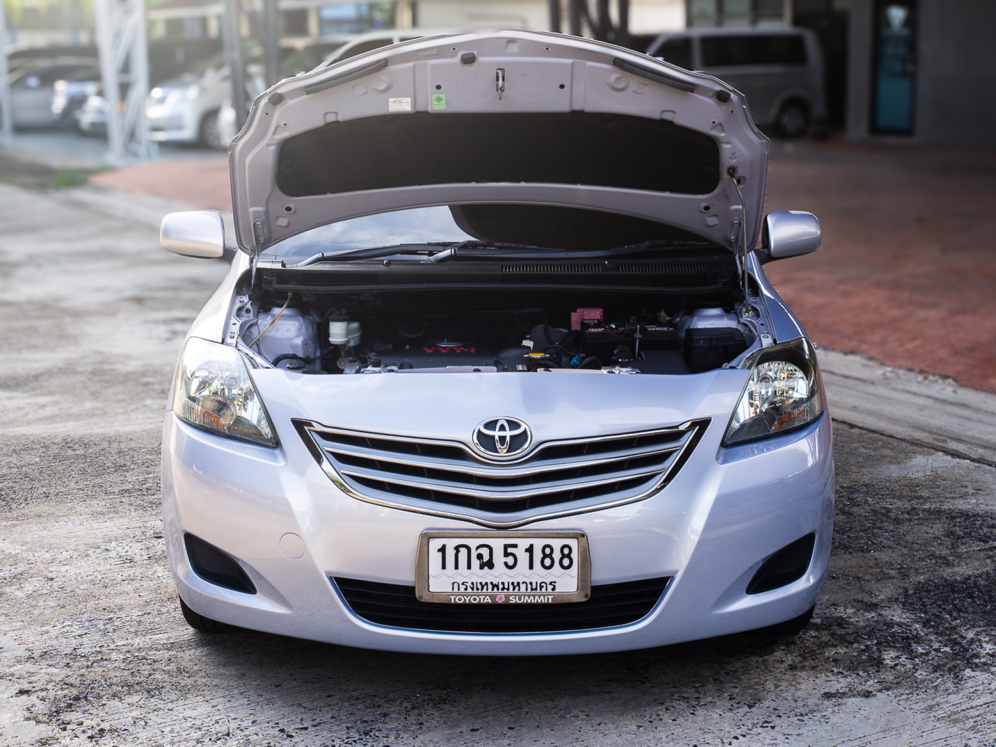 2012 Toyota Vios สีเทา (รูปที่ 17)