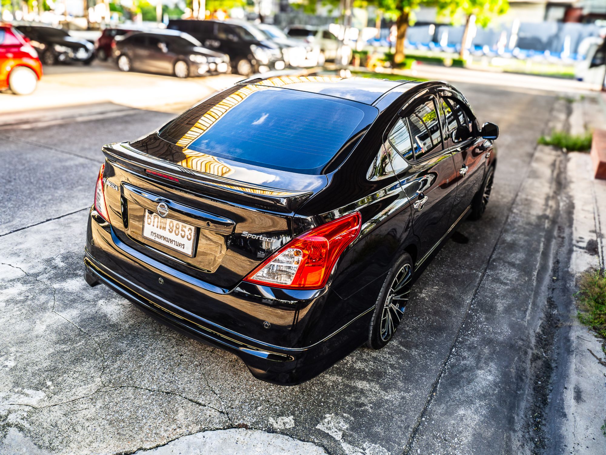 2017 Nissan Almera สีดำ (รูปที่ 14)