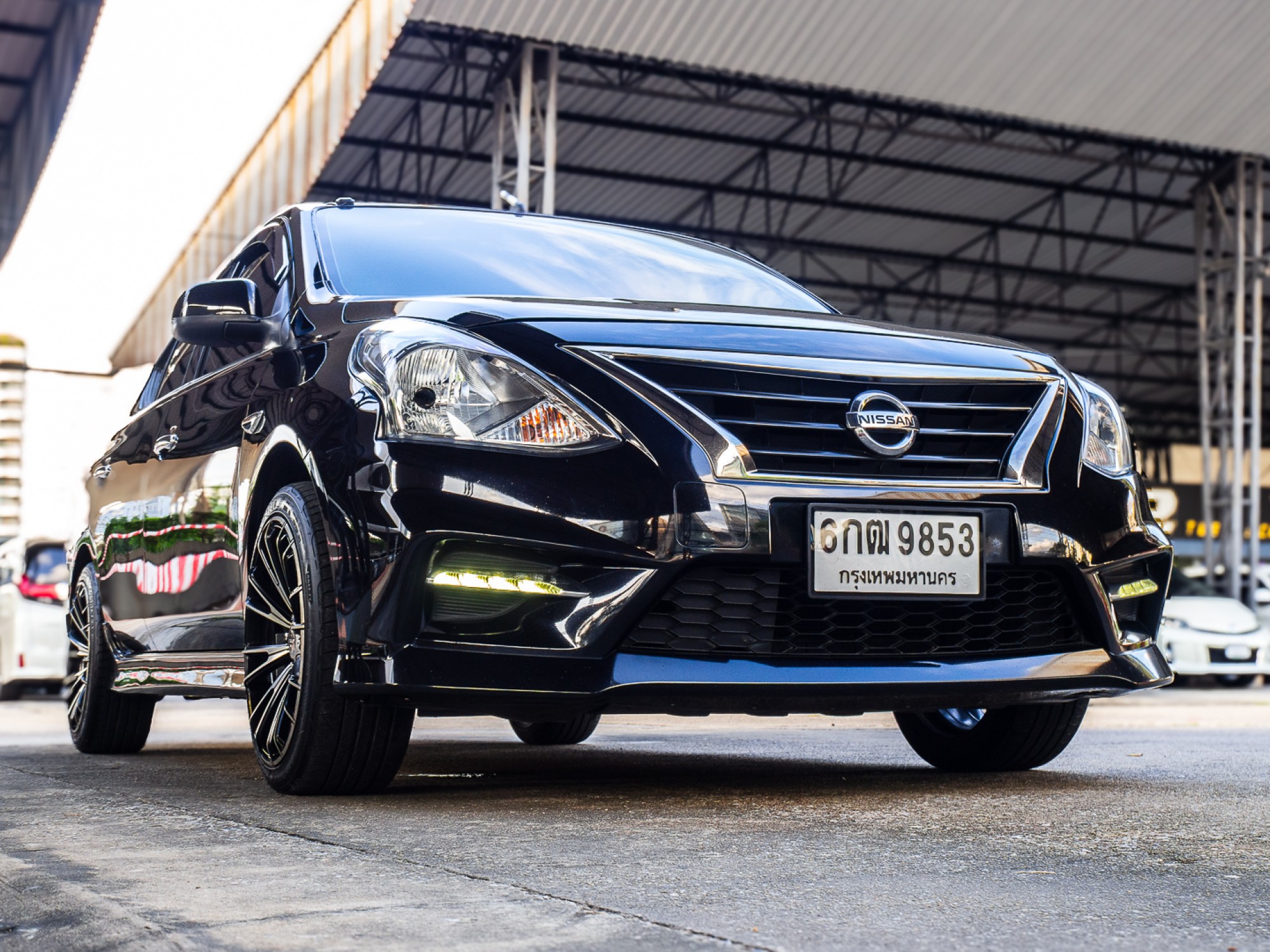 2017 Nissan Almera สีดำ (รูปที่ 16)