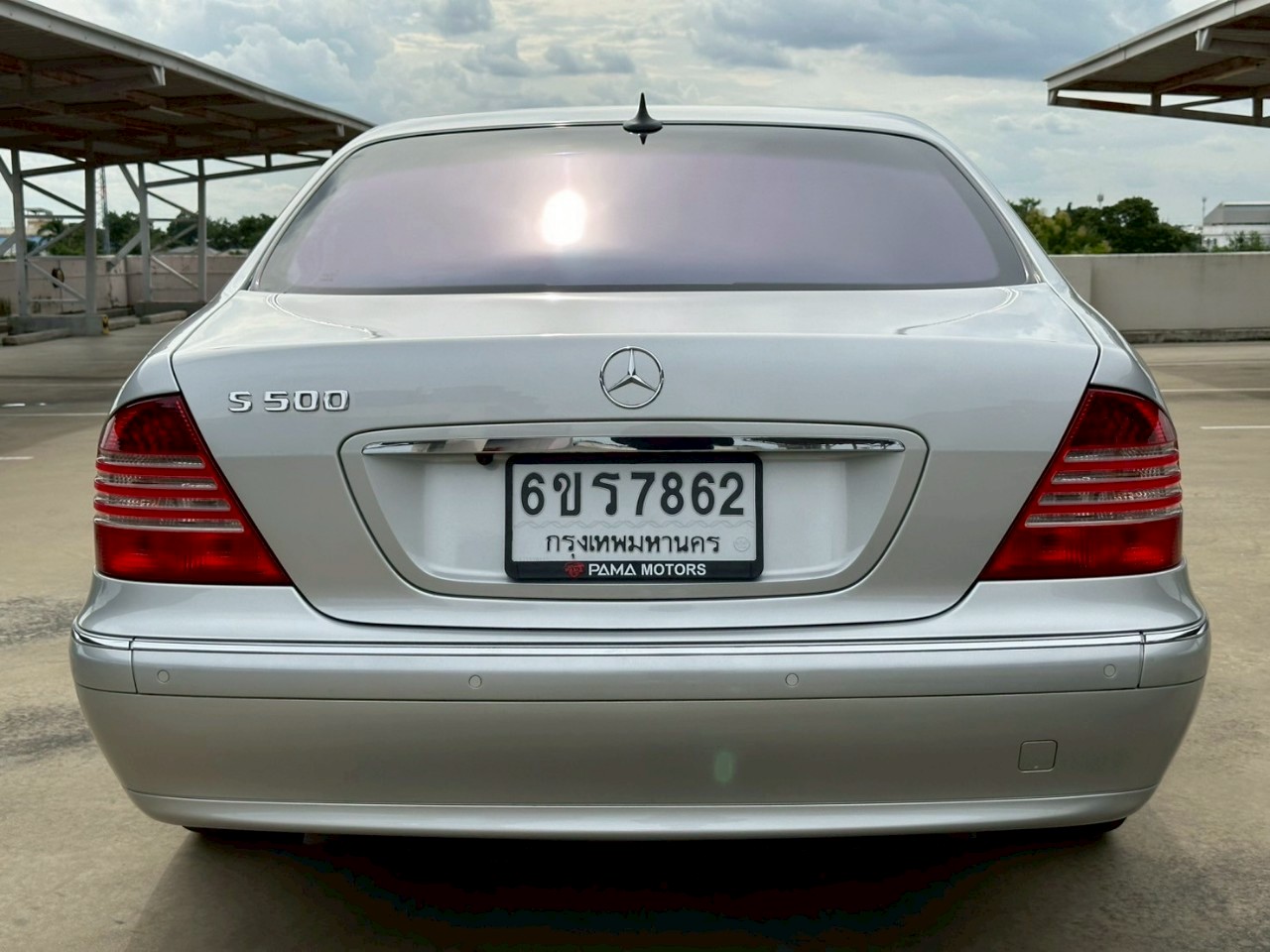 2003 Mercedes-Benz S-Class W220 S500 สีเทา (รูปที่ 9)