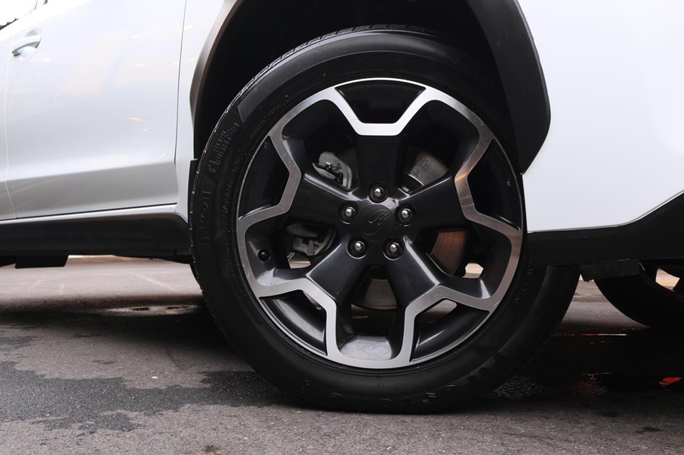 Subaru XV ปี 2013 สีขาว (รูปที่ 8)